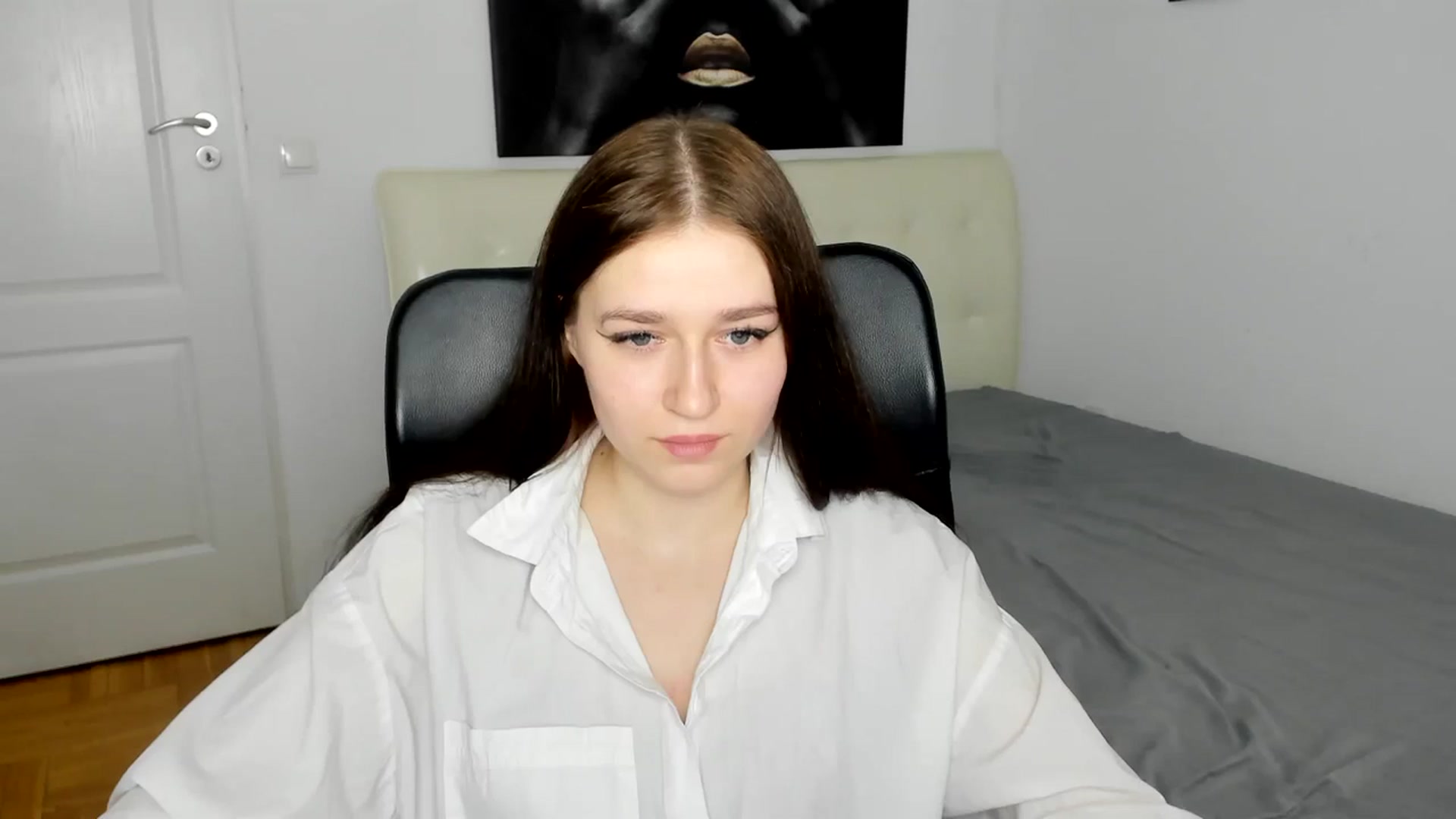 Gallery image thumbnail from SsweetPeaches's myfreecams stream on, 03/10/2024, 16:44 image 11 of 20