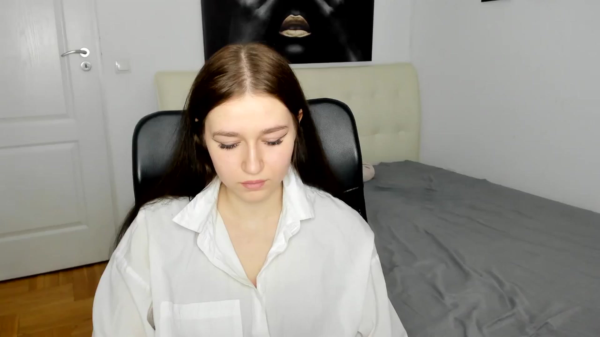 Gallery image thumbnail from SsweetPeaches's myfreecams stream on, 03/10/2024, 16:44 image 1 of 20