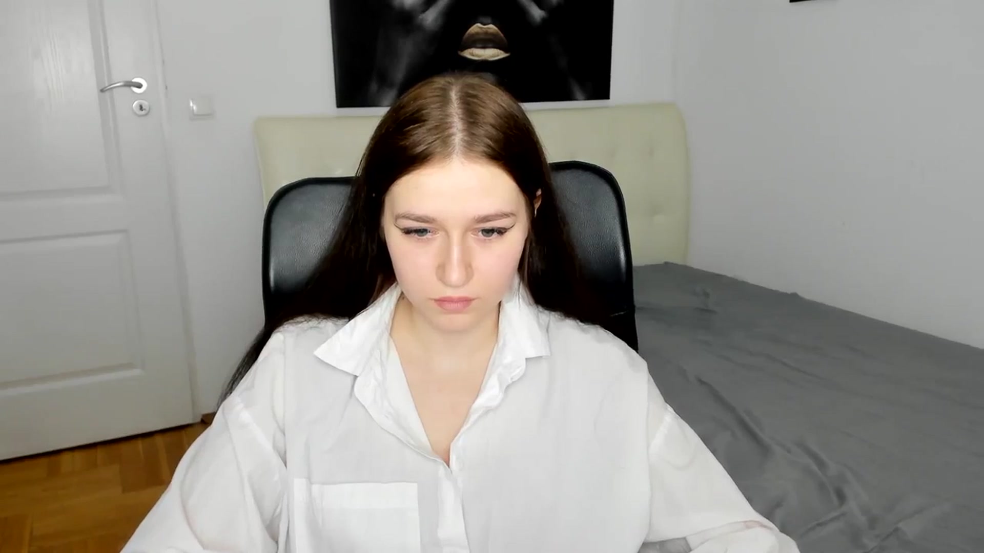 Gallery image thumbnail from SsweetPeaches's myfreecams stream on, 03/10/2024, 16:44 image 5 of 20