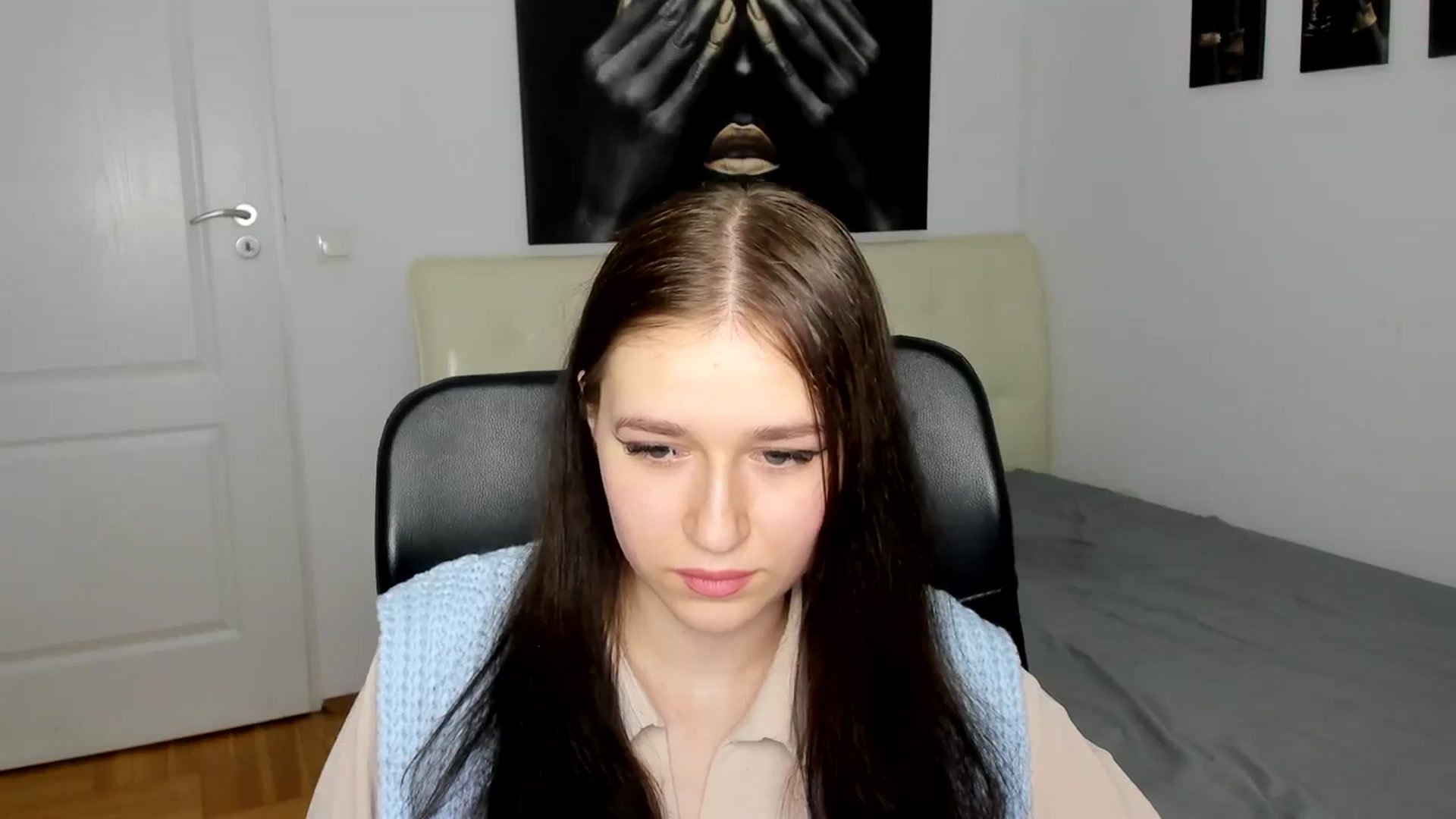 Gallery image thumbnail from SsweetPeaches's myfreecams stream on, 03/14/2024, 15:23 image 2 of 20