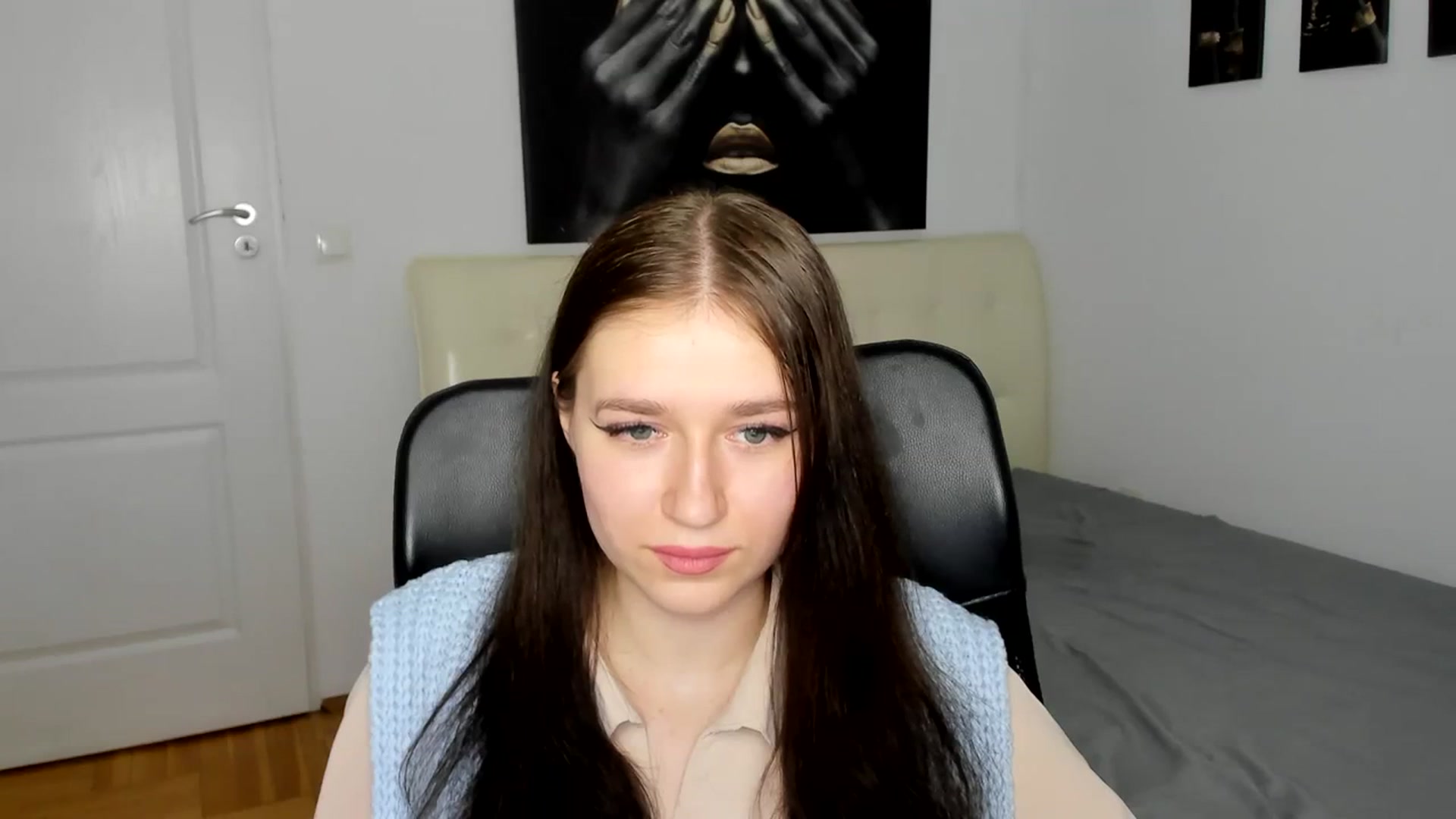 Gallery image thumbnail from SsweetPeaches's myfreecams stream on, 03/14/2024, 15:23 image 19 of 20