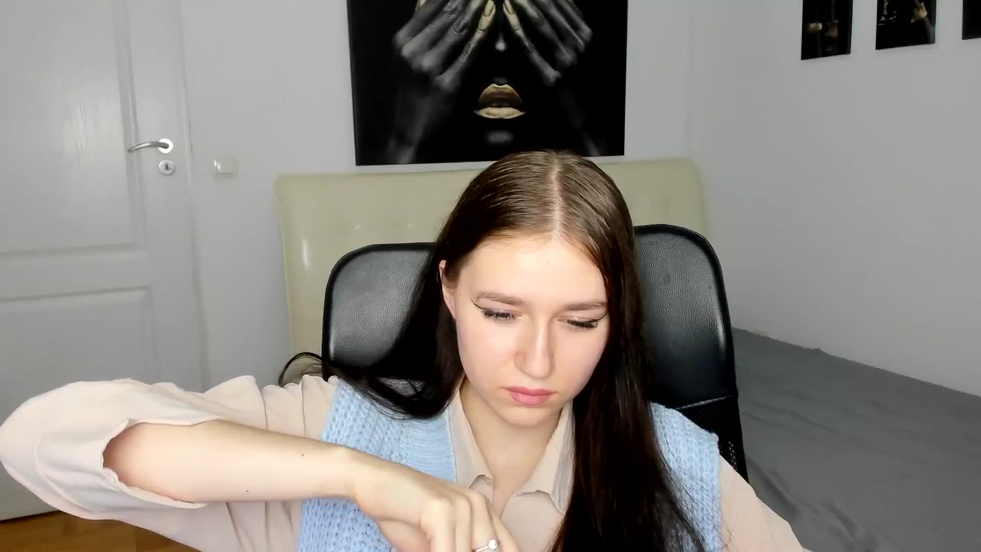 Gallery image thumbnail from SsweetPeaches's myfreecams stream on, 03/14/2024, 16:59 image 7 of 20