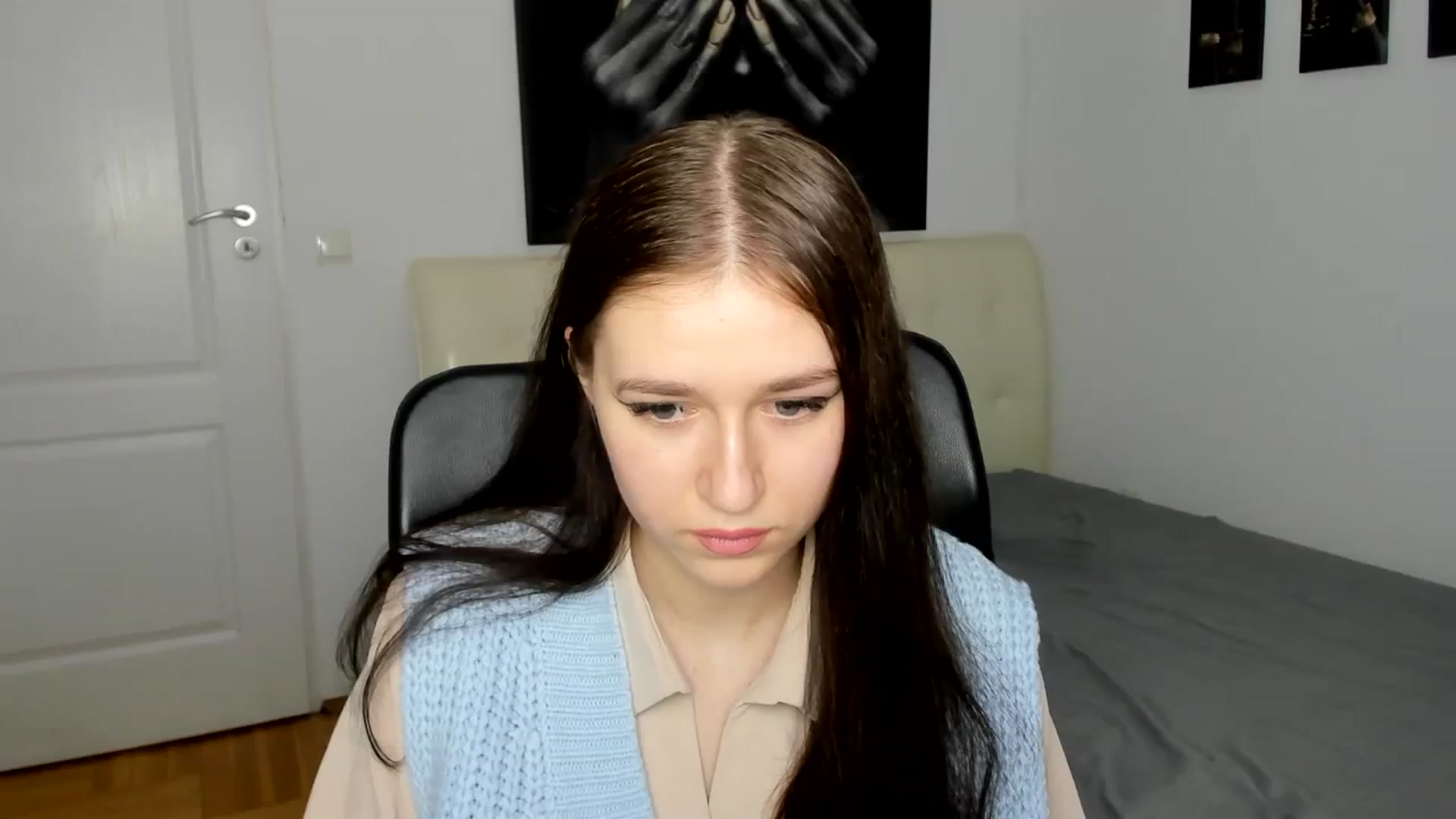 Gallery image thumbnail from SsweetPeaches's myfreecams stream on, 03/14/2024, 16:59 image 8 of 20