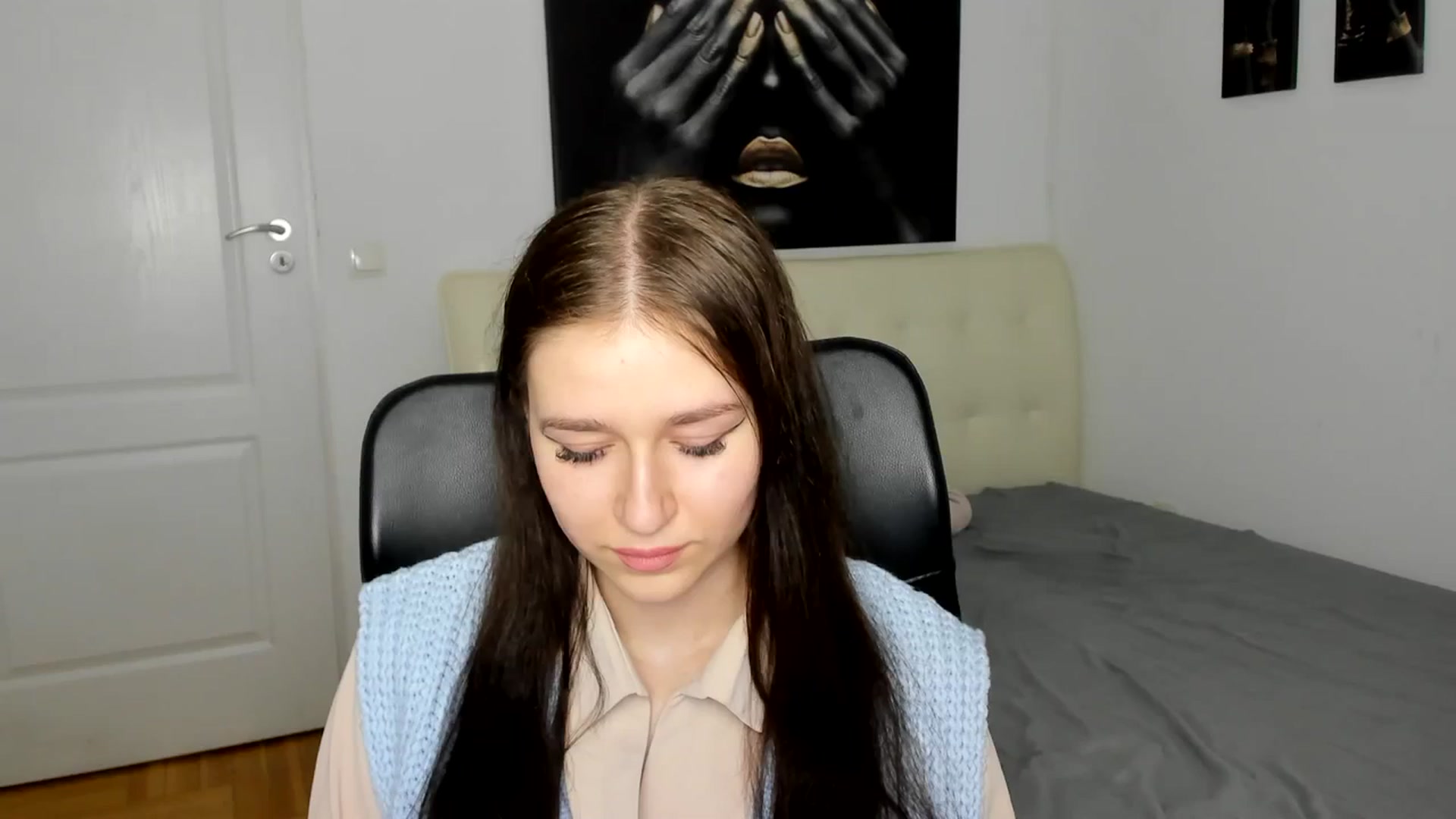 Gallery image thumbnail from SsweetPeaches's myfreecams stream on, 03/14/2024, 20:24 image 1 of 20