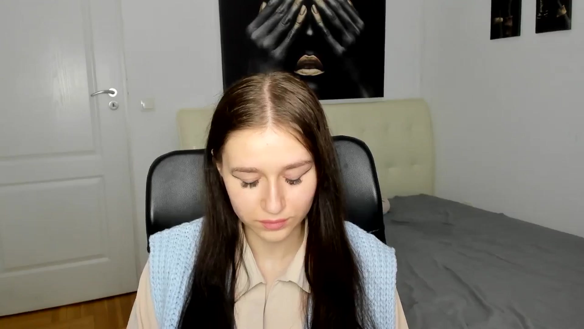 Gallery image thumbnail from SsweetPeaches's myfreecams stream on, 03/14/2024, 20:24 image 3 of 20