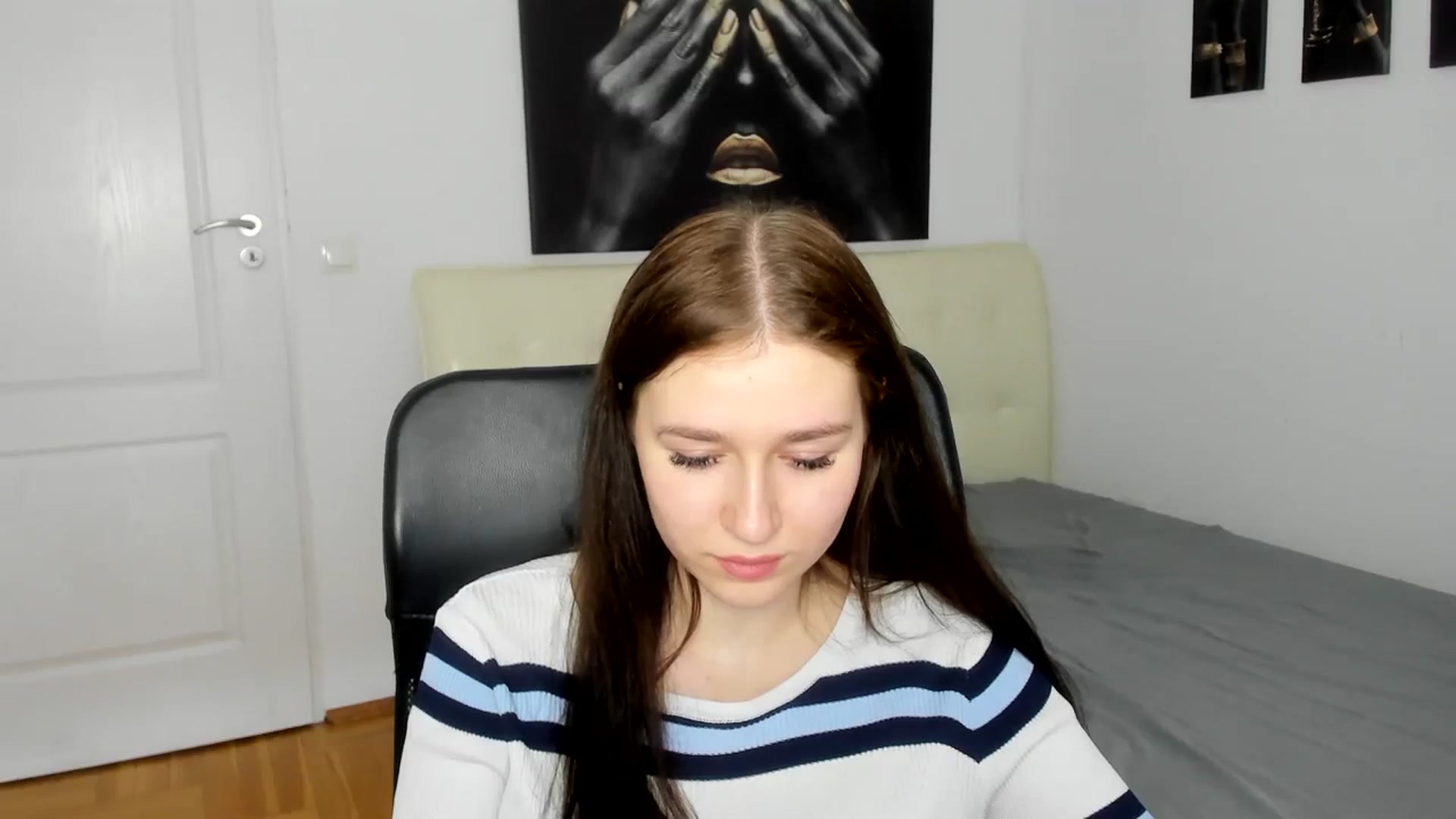 Gallery image thumbnail from SsweetPeaches's myfreecams stream on, 03/15/2024, 14:18 image 2 of 20