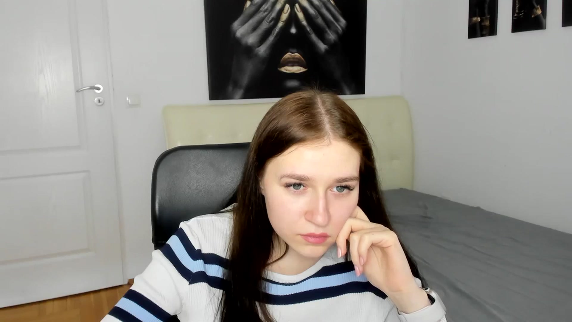 Gallery image thumbnail from SsweetPeaches's myfreecams stream on, 03/15/2024, 14:18 image 3 of 20