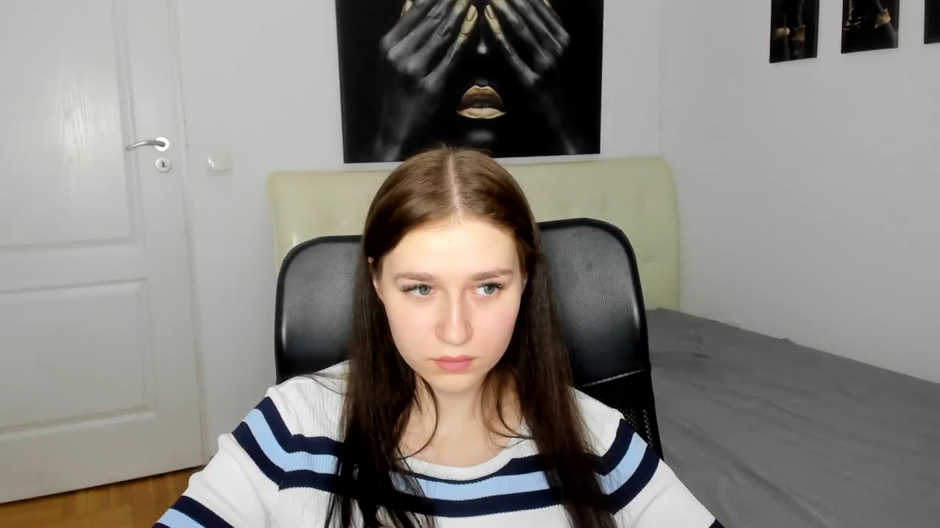 Gallery image thumbnail from SsweetPeaches's myfreecams stream on, 03/15/2024, 16:12 image 13 of 20