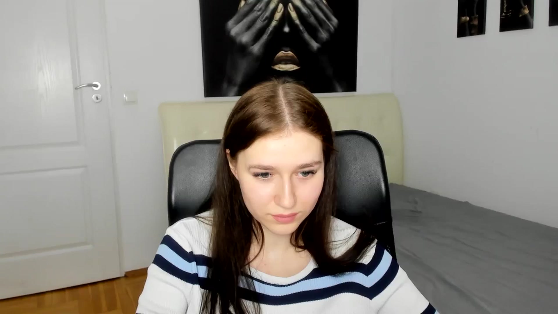 Gallery image thumbnail from SsweetPeaches's myfreecams stream on, 03/15/2024, 16:12 image 6 of 20