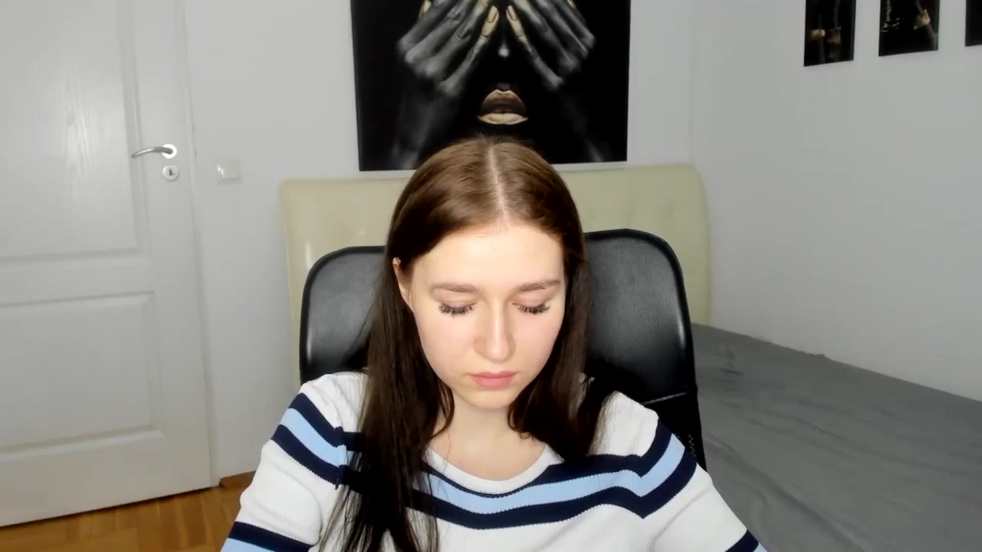 Gallery image thumbnail from SsweetPeaches's myfreecams stream on, 03/15/2024, 16:12 image 3 of 20