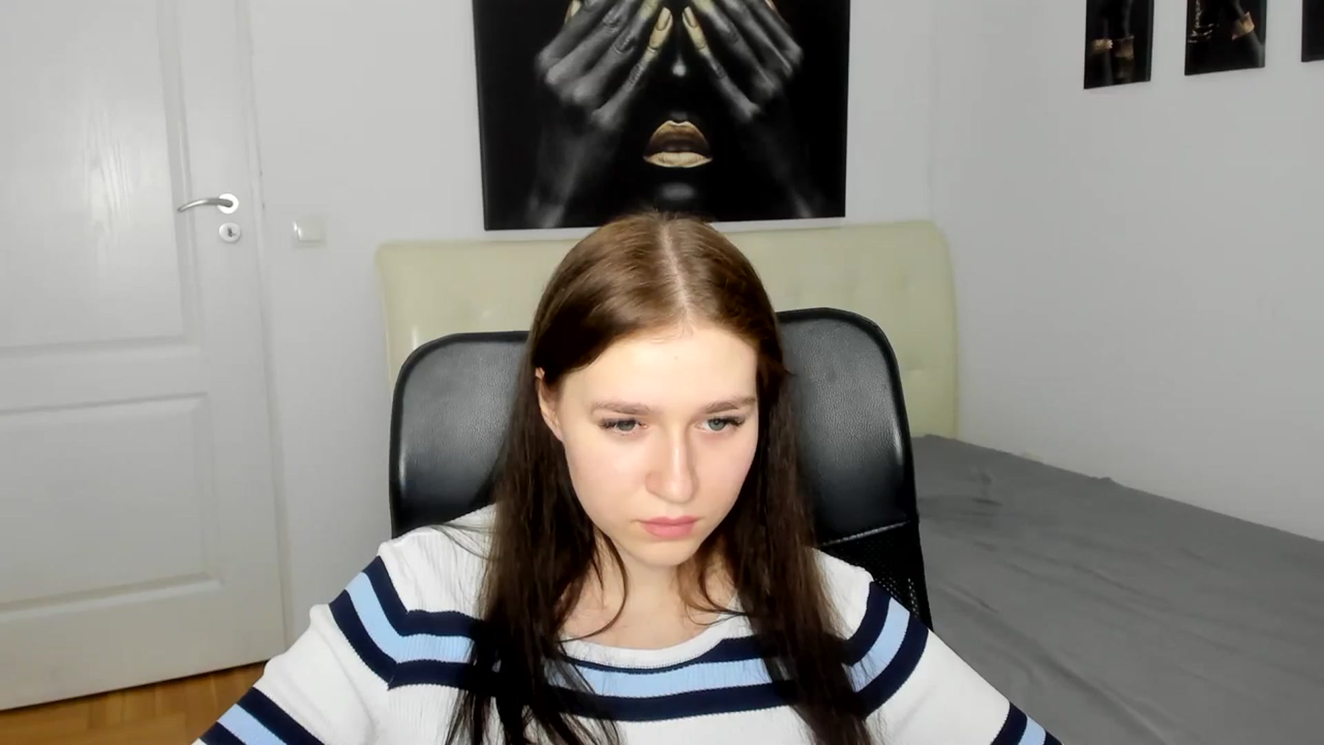 Gallery image thumbnail from SsweetPeaches's myfreecams stream on, 03/15/2024, 16:12 image 14 of 20