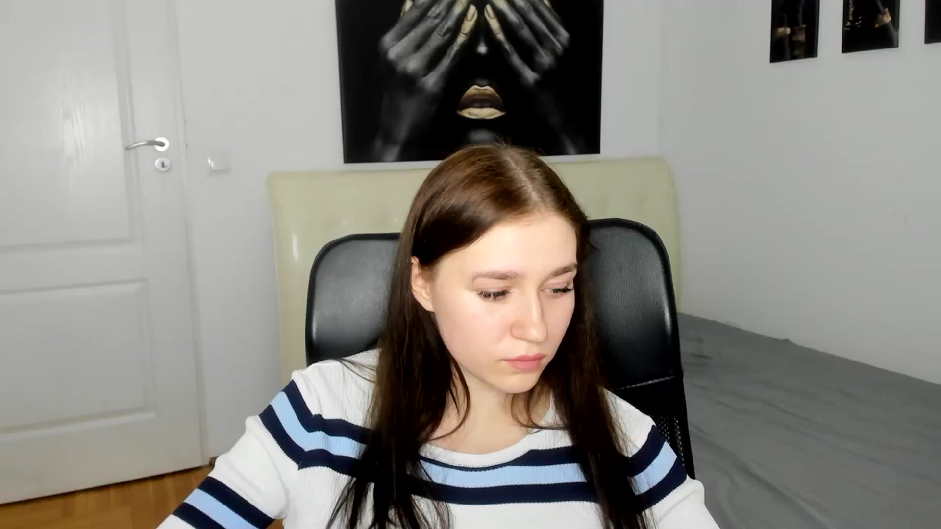 Gallery image thumbnail from SsweetPeaches's myfreecams stream on, 03/15/2024, 16:12 image 9 of 20