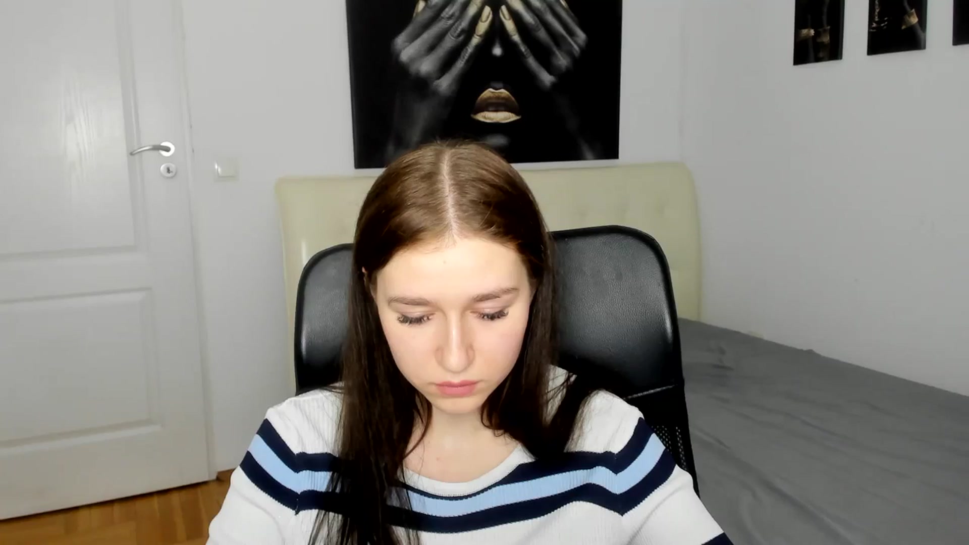 Gallery image thumbnail from SsweetPeaches's myfreecams stream on, 03/15/2024, 16:12 image 4 of 20