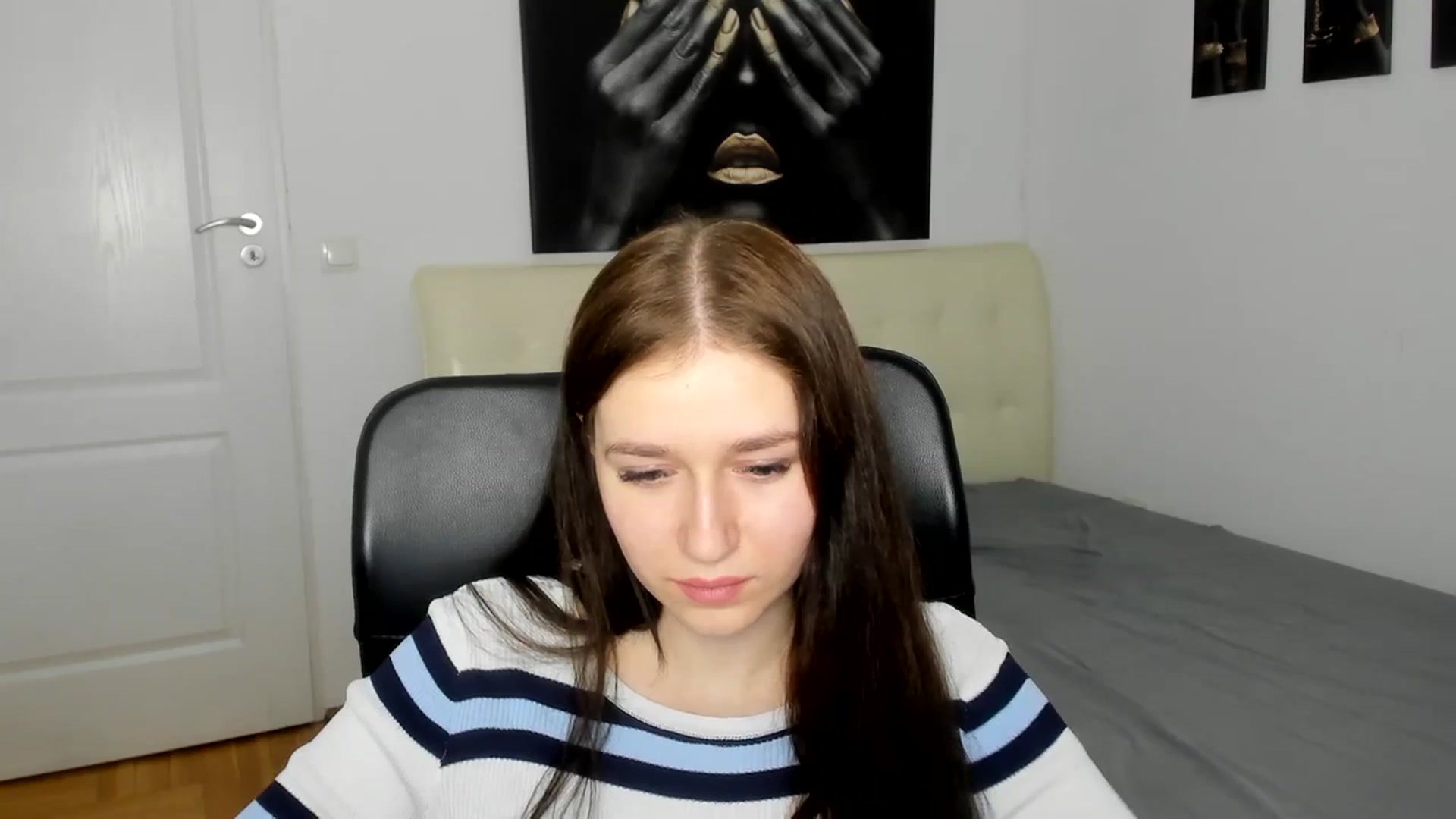 Gallery image thumbnail from SsweetPeaches's myfreecams stream on, 03/15/2024, 18:00 image 4 of 20