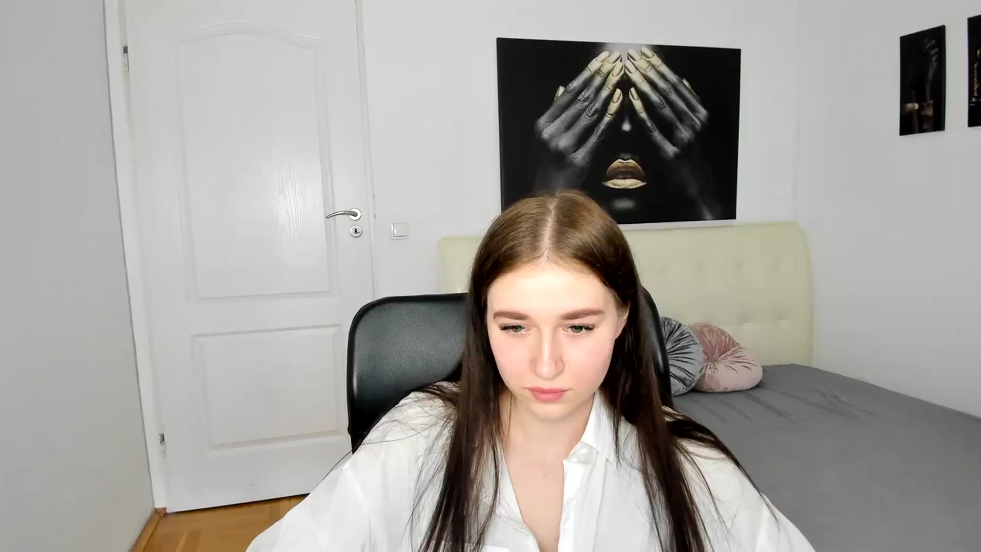 Gallery image thumbnail from SsweetPeaches's myfreecams stream on, 03/17/2024, 13:58 image 1 of 20
