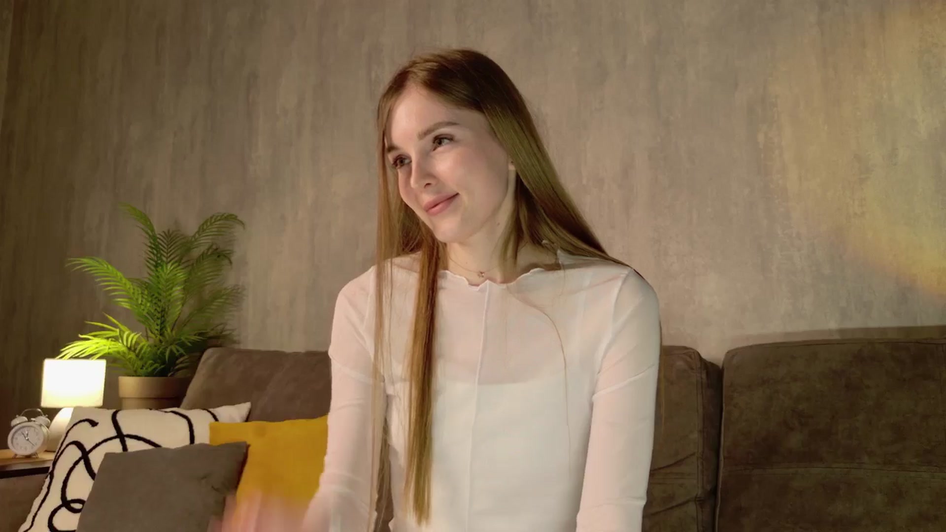 Gallery image thumbnail from StCat's myfreecams stream on, 10/01/2025, 13:49 image 12 of 20