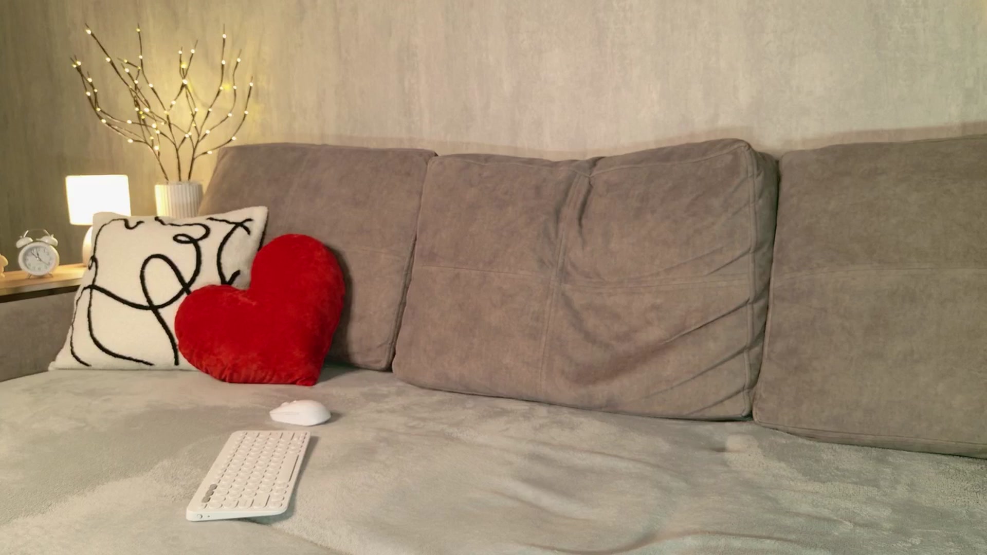 Gallery image thumbnail from StCat's myfreecams stream on, 02/09/2026, 12:17 image 16 of 20
