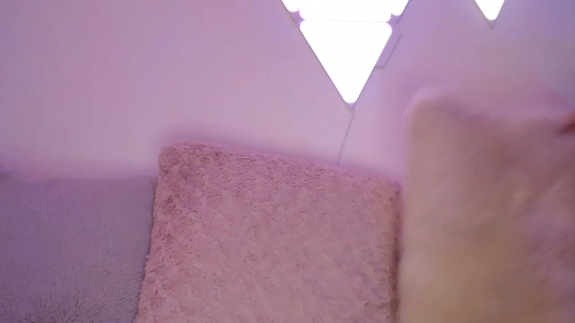 Gallery image thumbnail from StacyDoll's myfreecams stream on, 11/19/2022, 24:36 image 2 of 20