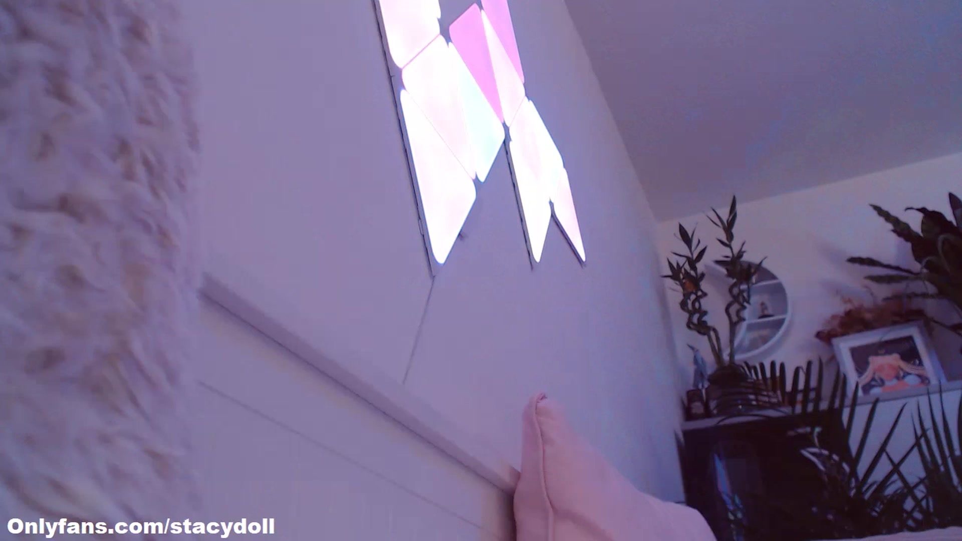 Gallery image thumbnail from StacyDoll's myfreecams stream on, 12/11/2022, 04:35 image 8 of 20