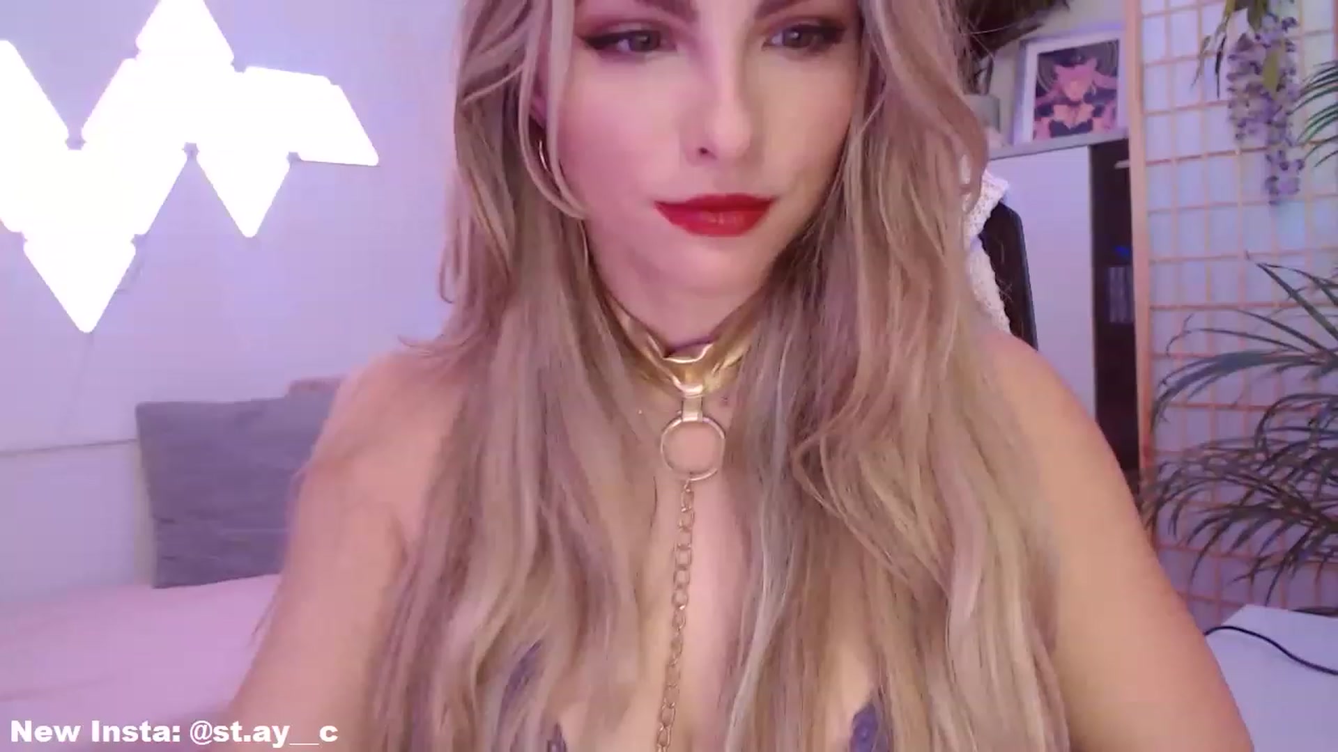 Gallery image thumbnail from StacyDoll's myfreecams stream on, 02/26/2023, 22:13 image 16 of 20