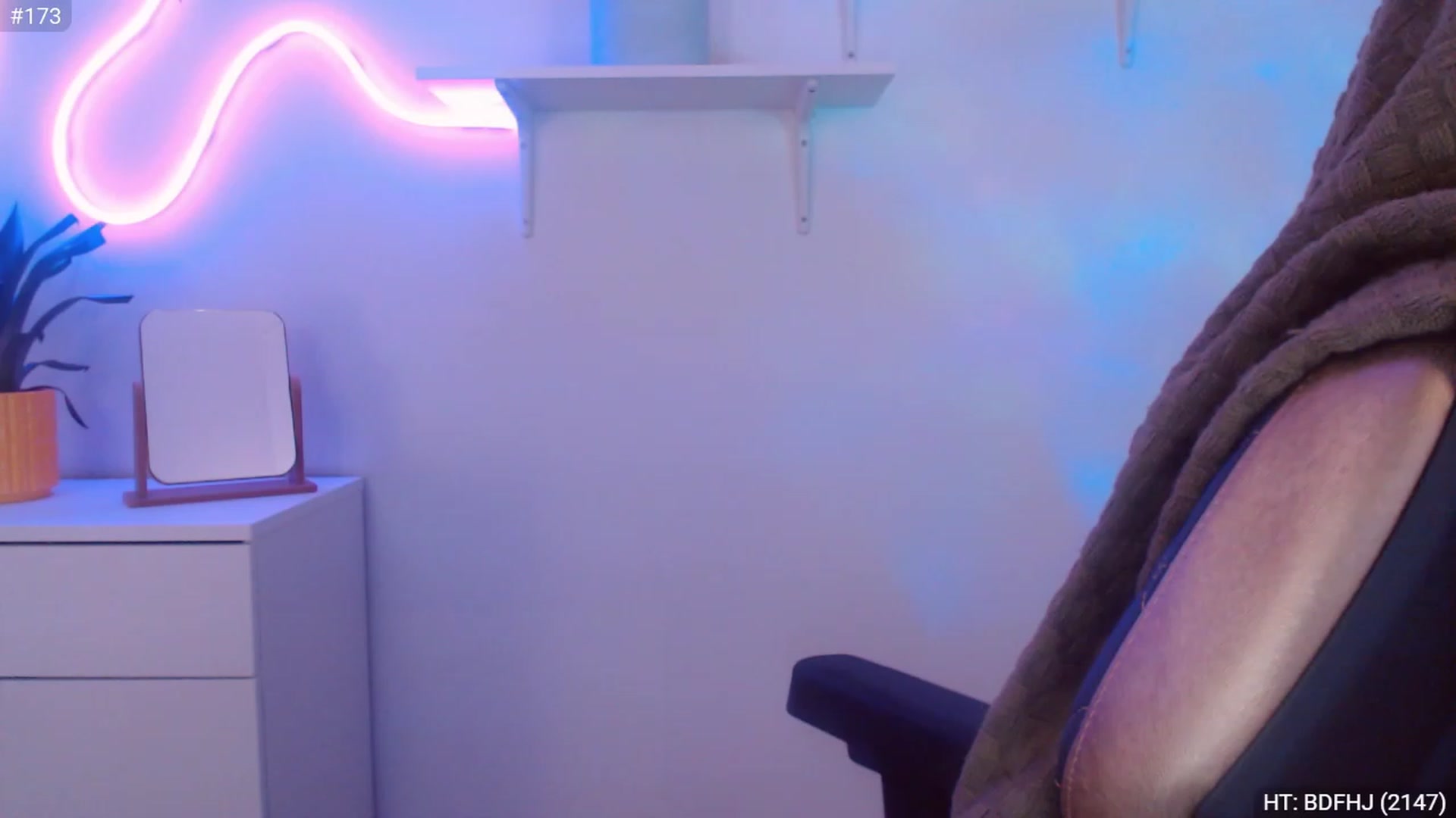 Gallery image thumbnail from StacyDoll's myfreecams stream on, 09/18/2023, 20:04 image 18 of 20