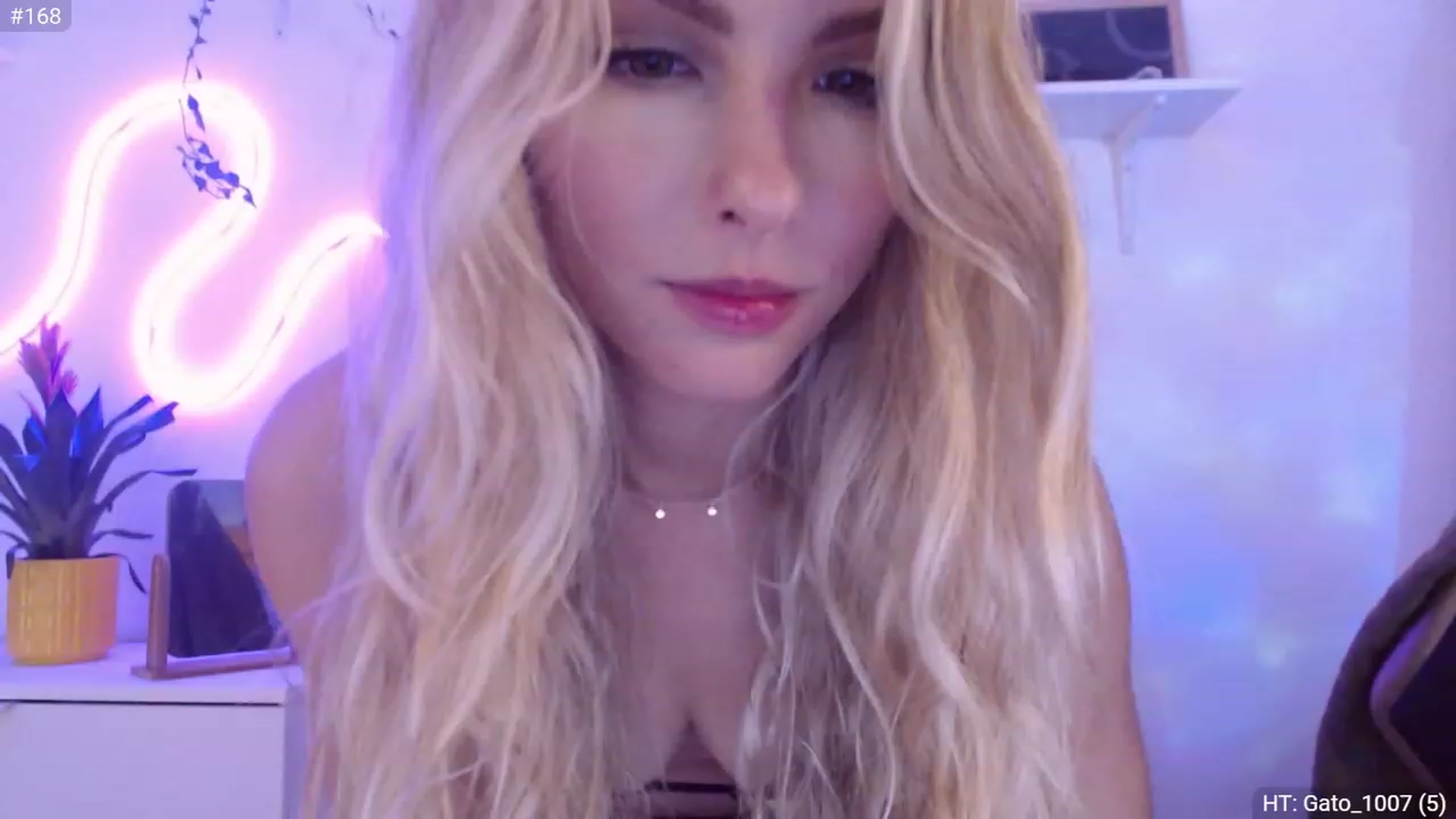 Gallery image thumbnail from StacyDoll's myfreecams stream on, 09/19/2023, 23:34 image 16 of 20