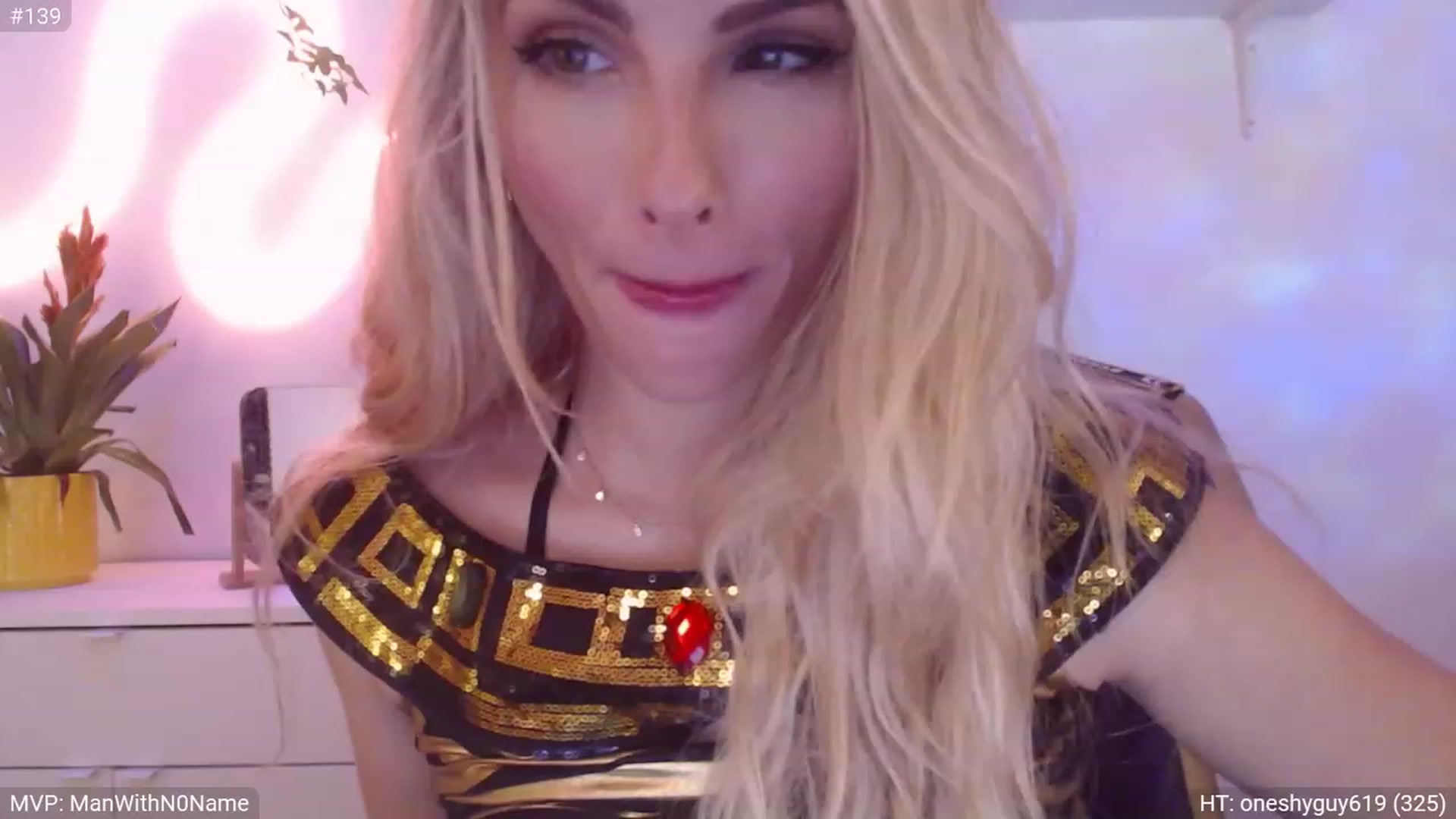 Gallery image thumbnail from StacyDoll's myfreecams stream on, 10/13/2023, 03:19 image 4 of 20