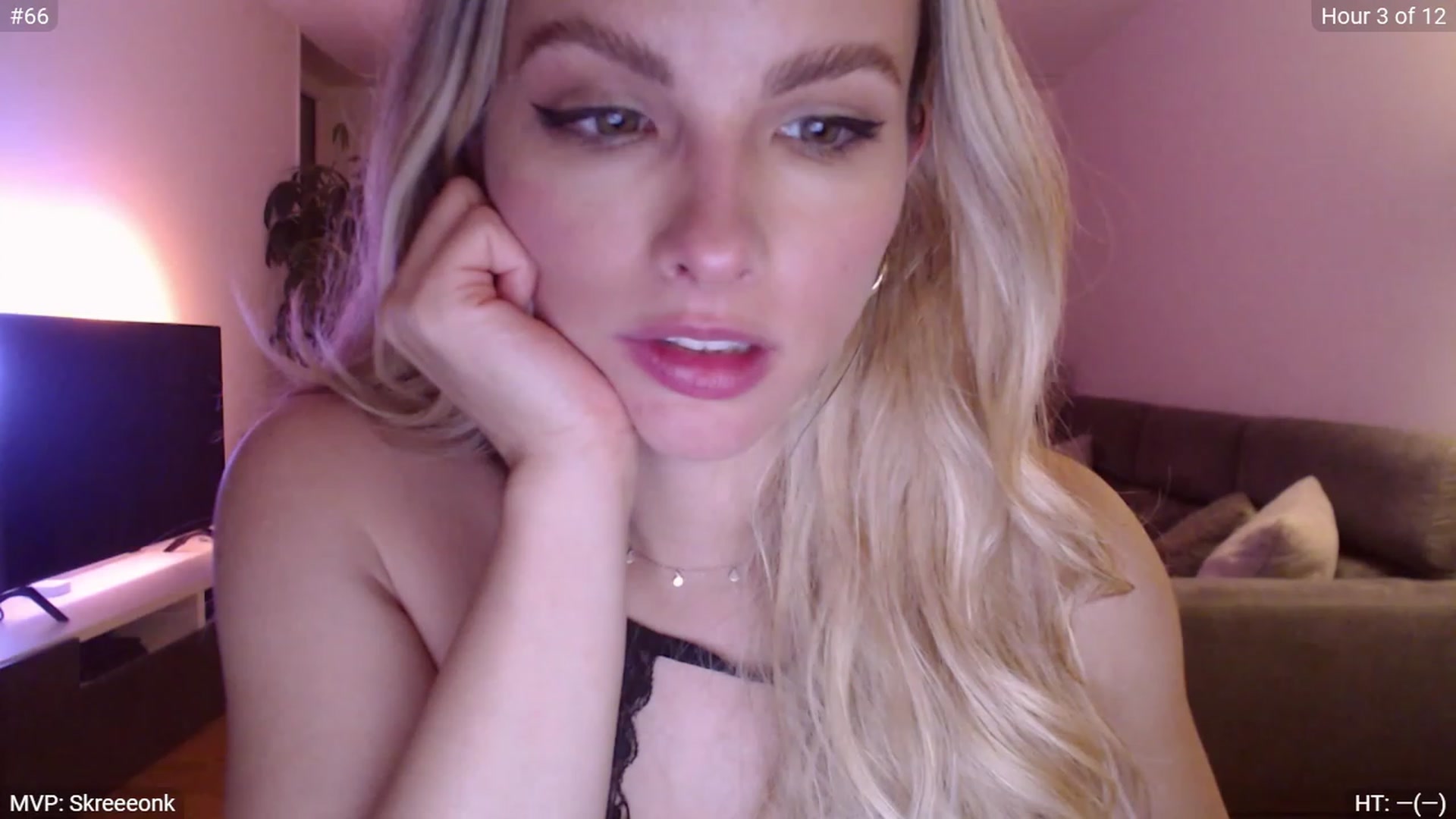Gallery image thumbnail from StacyDoll's myfreecams stream on, 11/11/2023, 19:51 image 1 of 20