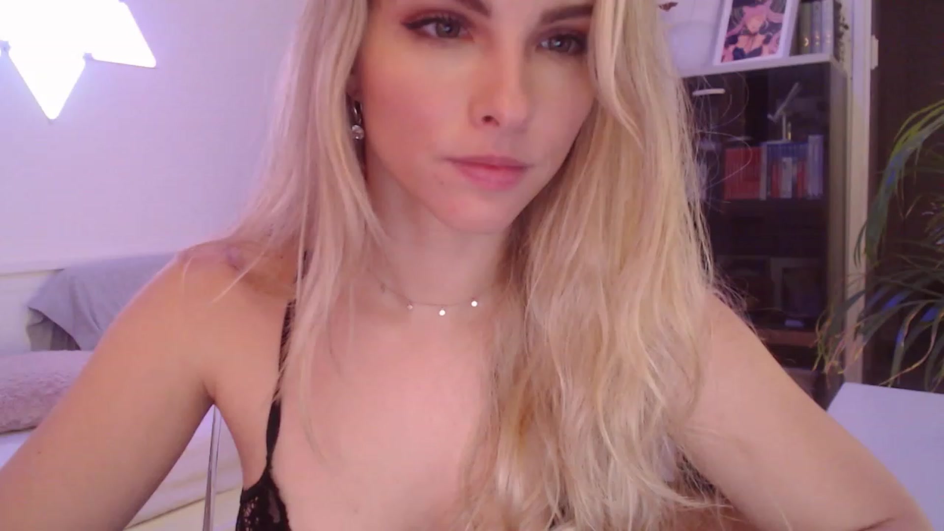 Gallery image thumbnail from StacyDoll's myfreecams stream on, 11/19/2023, 02:42 image 2 of 20