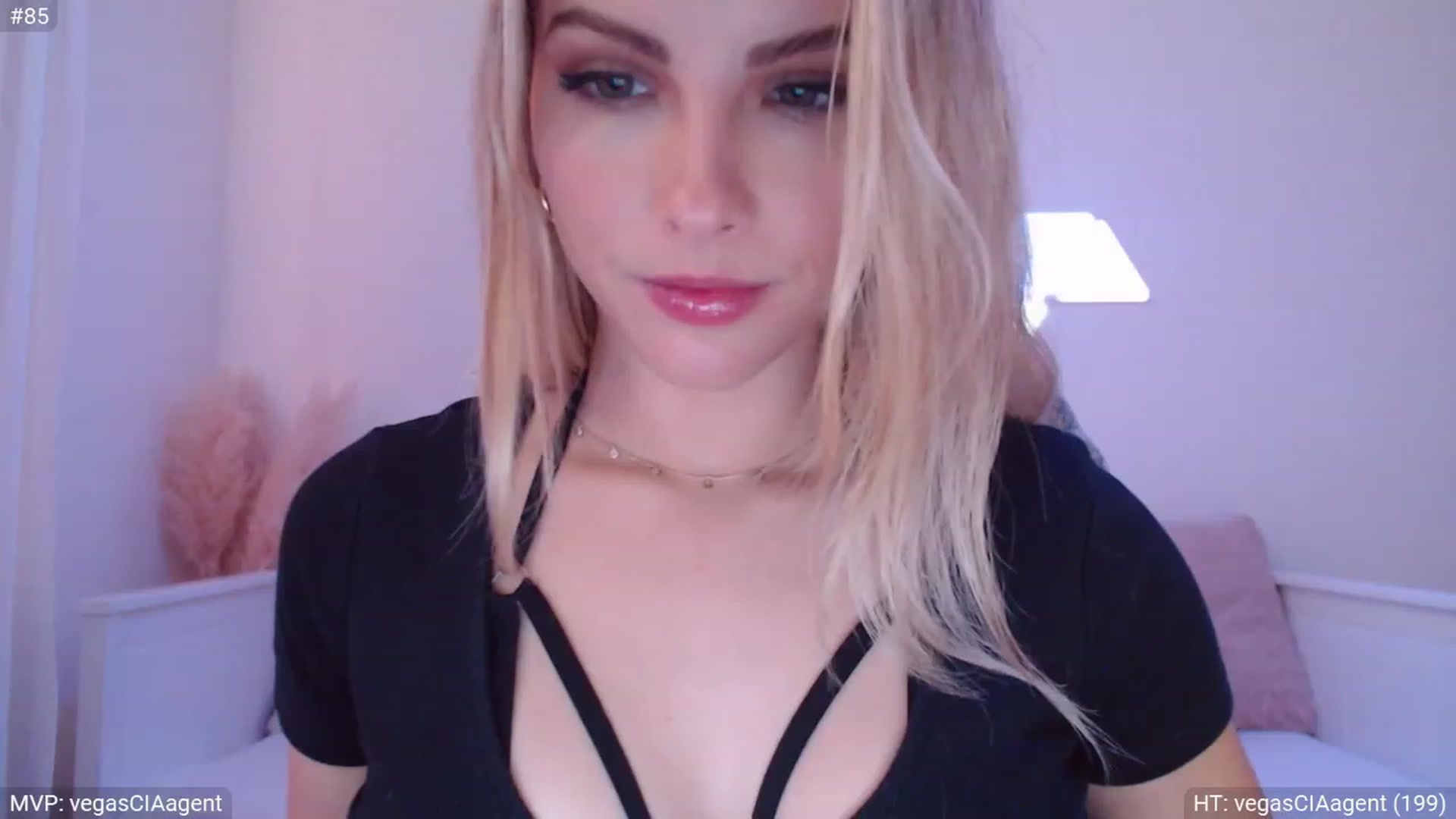 Gallery image thumbnail from StacyDoll's myfreecams stream on, 11/23/2023, 23:36 image 16 of 20