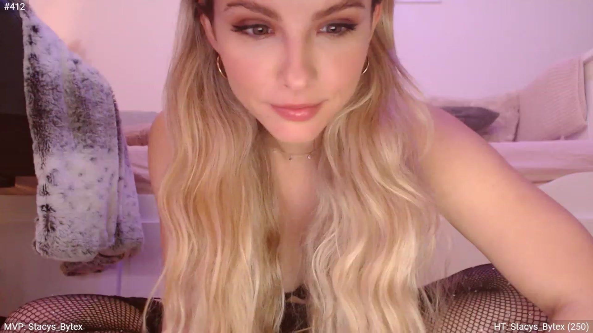 Gallery image thumbnail from StacyDoll's myfreecams stream on, 12/11/2023, 23:21 image 11 of 20