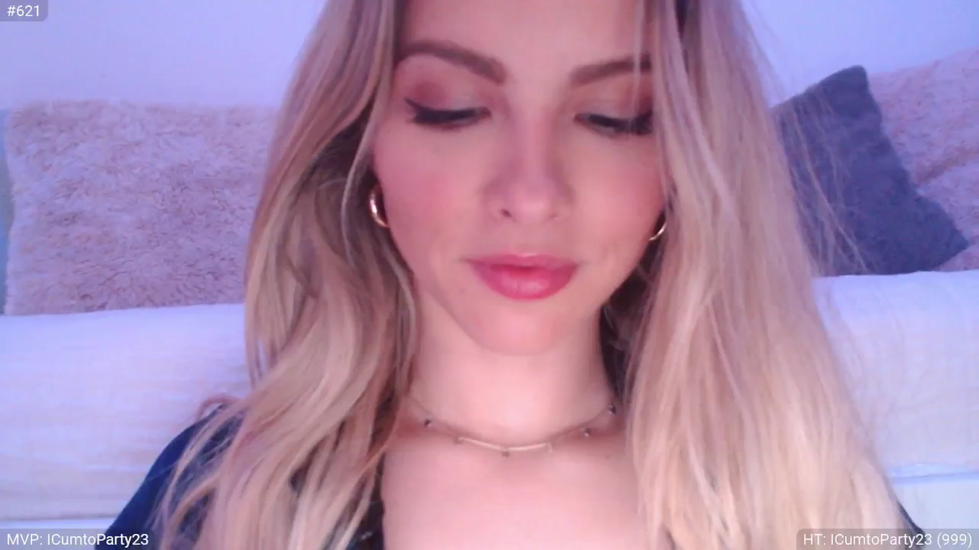 Gallery image thumbnail from StacyDoll's myfreecams stream on, 04/28/2024, 01:42 image 12 of 20