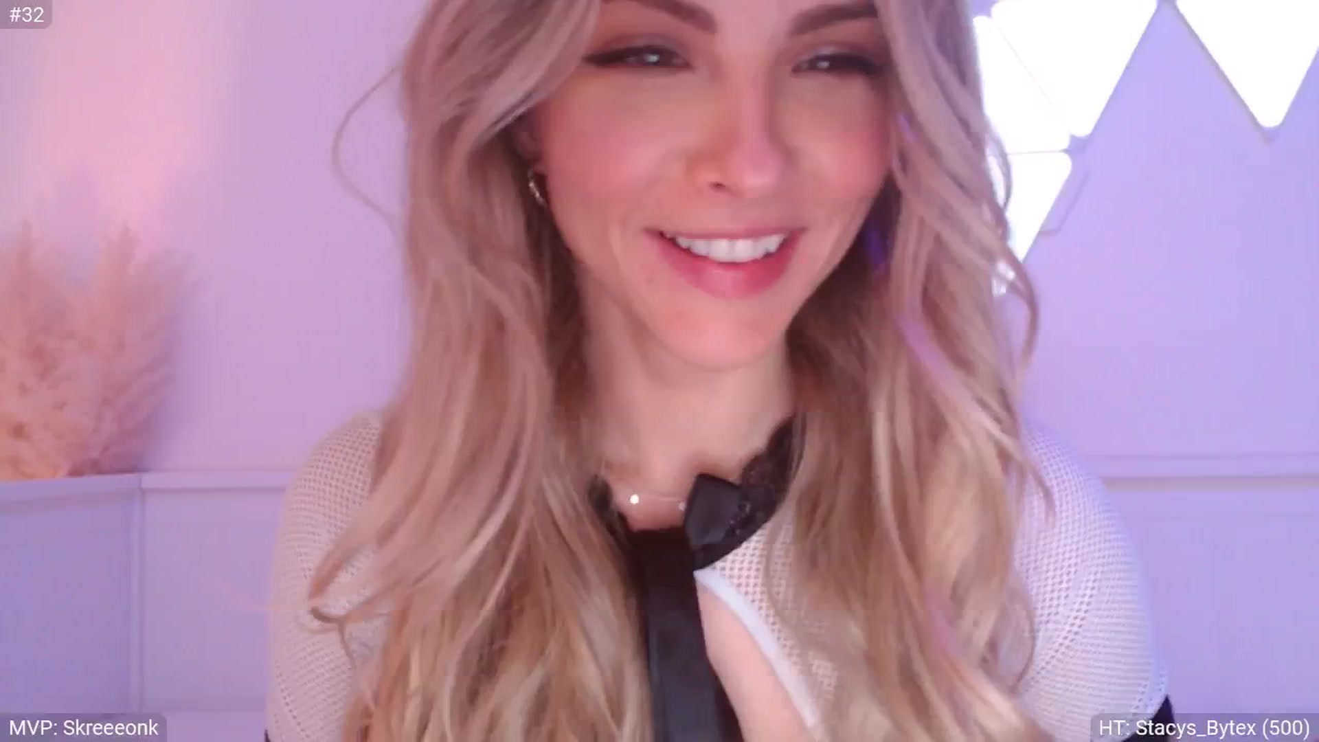 Gallery image thumbnail from StacyDoll's myfreecams stream on, 06/12/2024, 01:38 image 13 of 20
