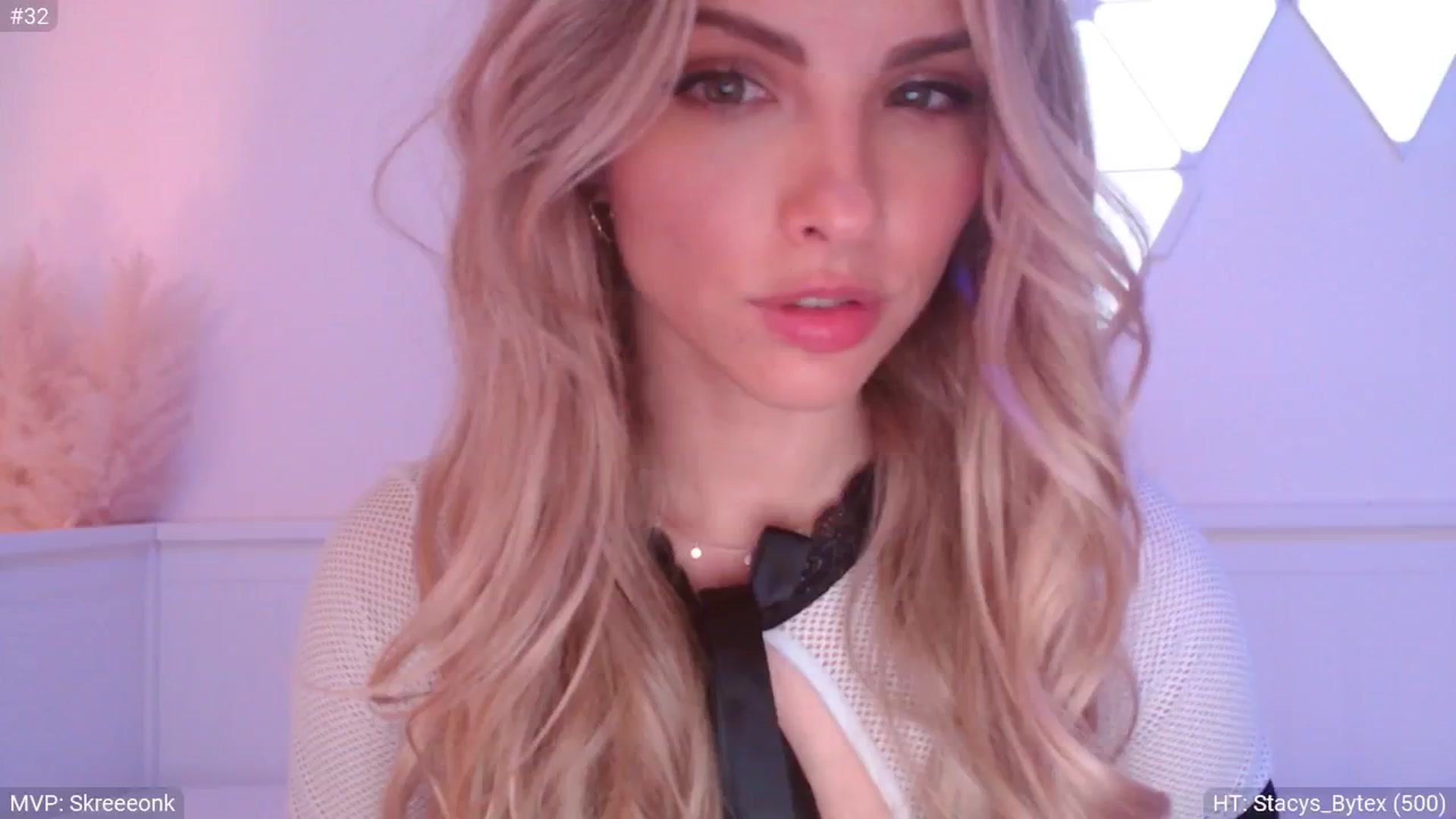 Gallery image thumbnail from StacyDoll's myfreecams stream on, 06/12/2024, 01:38 image 14 of 20