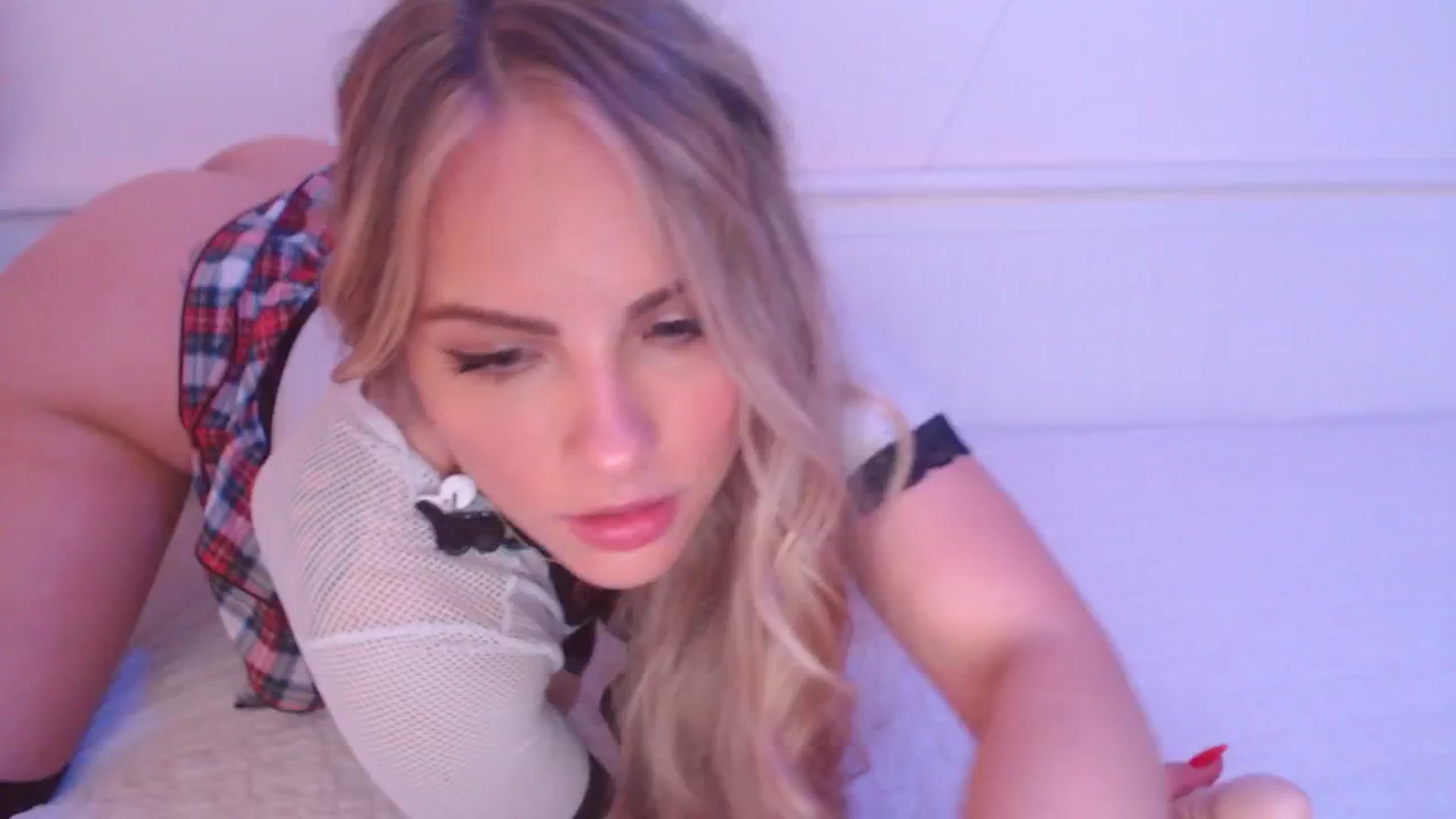 Gallery image thumbnail from StacyDoll's myfreecams stream on, 06/12/2024, 01:38 image 2 of 20