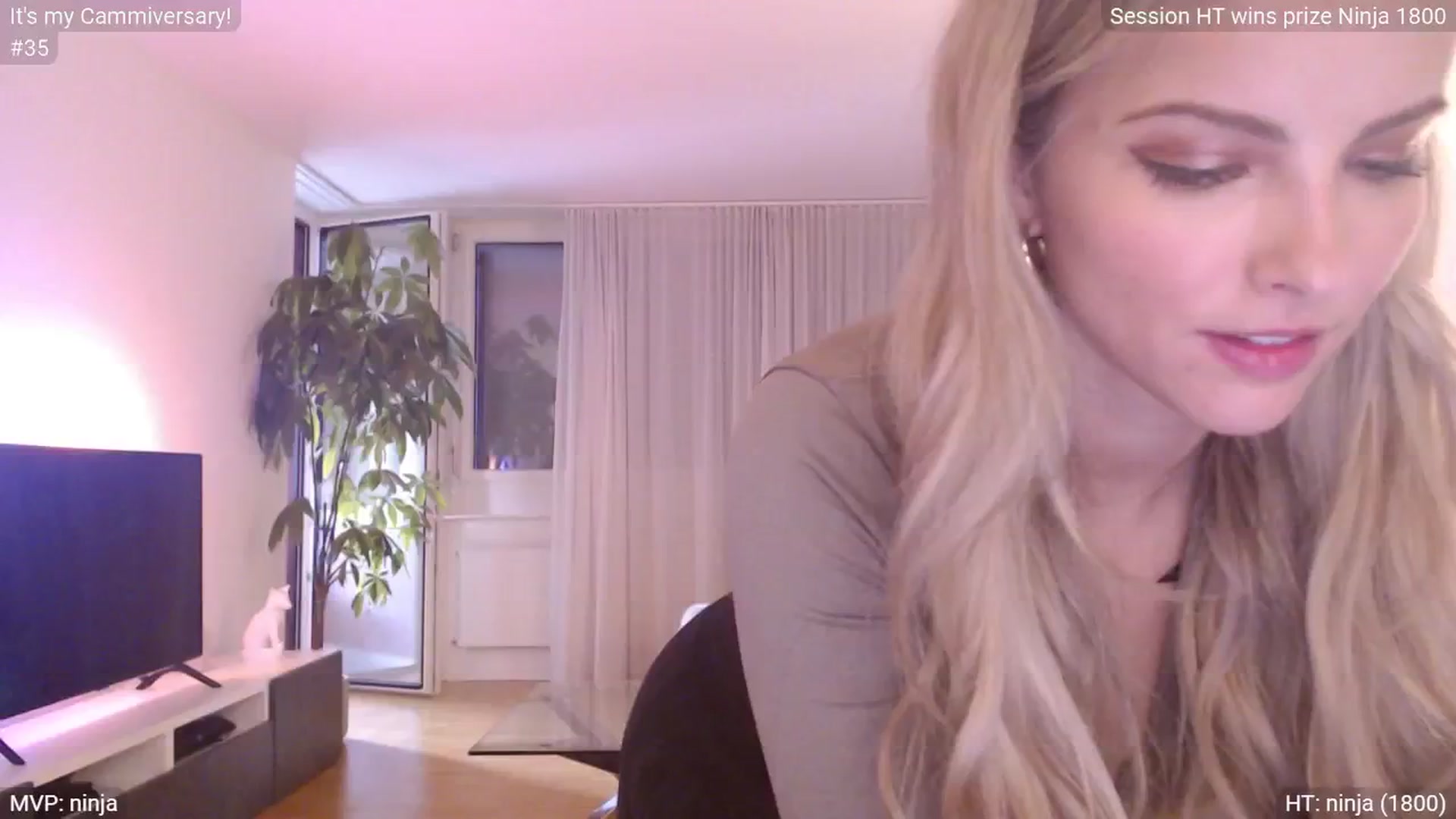 Gallery image thumbnail from StacyDoll's myfreecams stream on, 06/15/2024, 17:06 image 16 of 20