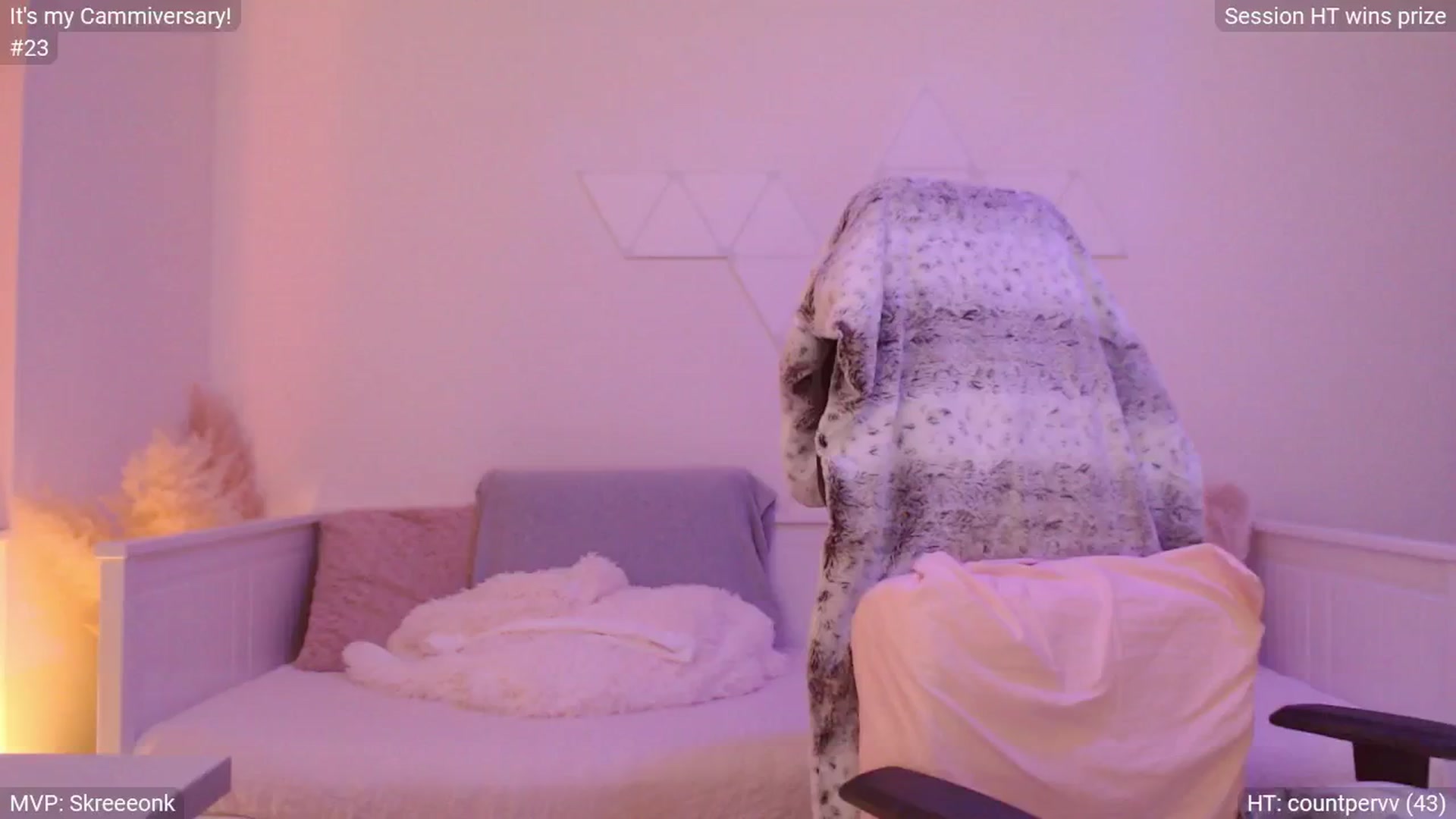 Gallery image thumbnail from StacyDoll's myfreecams stream on, 06/16/2024, 01:32 image 5 of 20