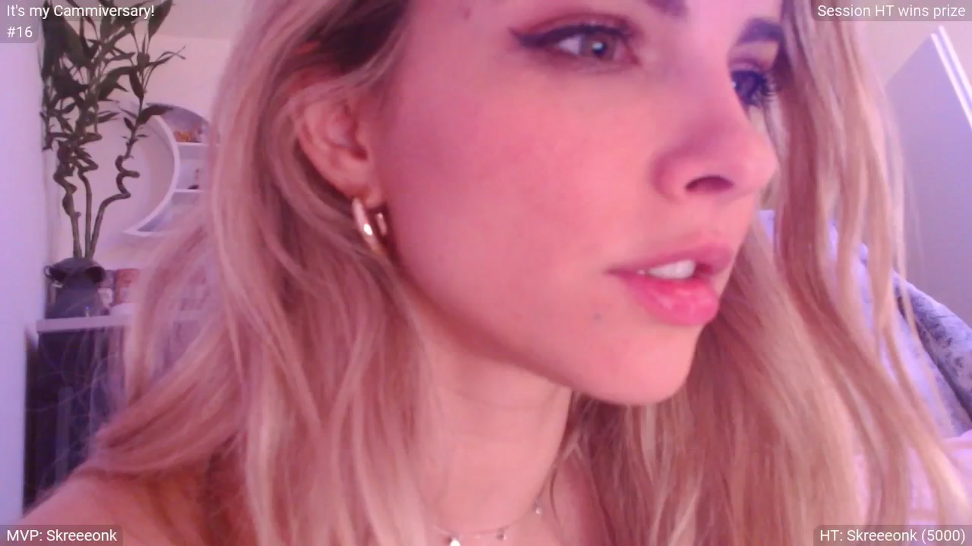 Gallery image thumbnail from StacyDoll's myfreecams stream on, 06/16/2024, 03:13 image 2 of 20