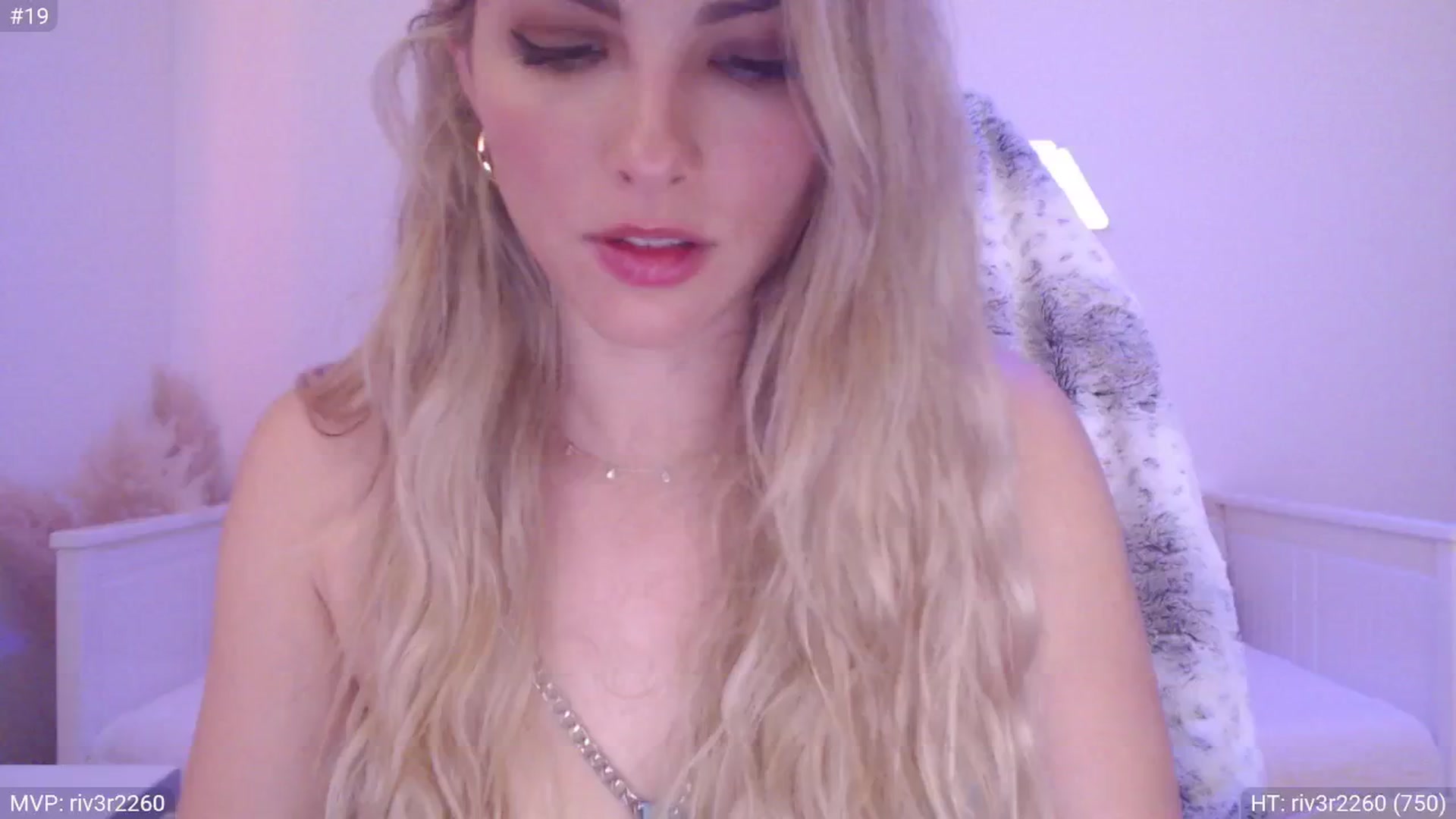 Gallery image thumbnail from StacyDoll's myfreecams stream on, 06/18/2024, 01:20 image 15 of 20