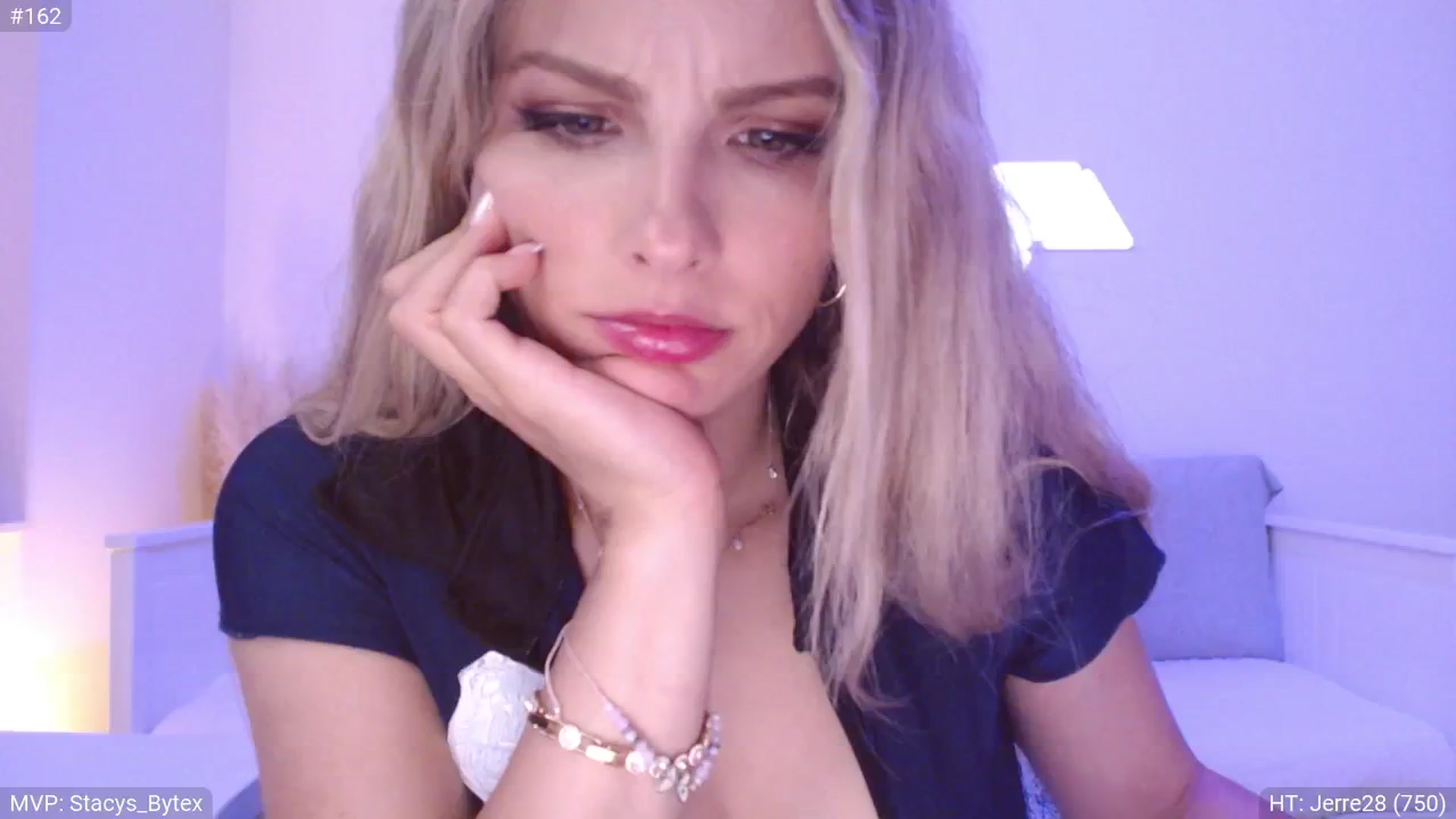 Gallery image thumbnail from StacyDoll's myfreecams stream on, 08/17/2024, 22:36 image 15 of 20