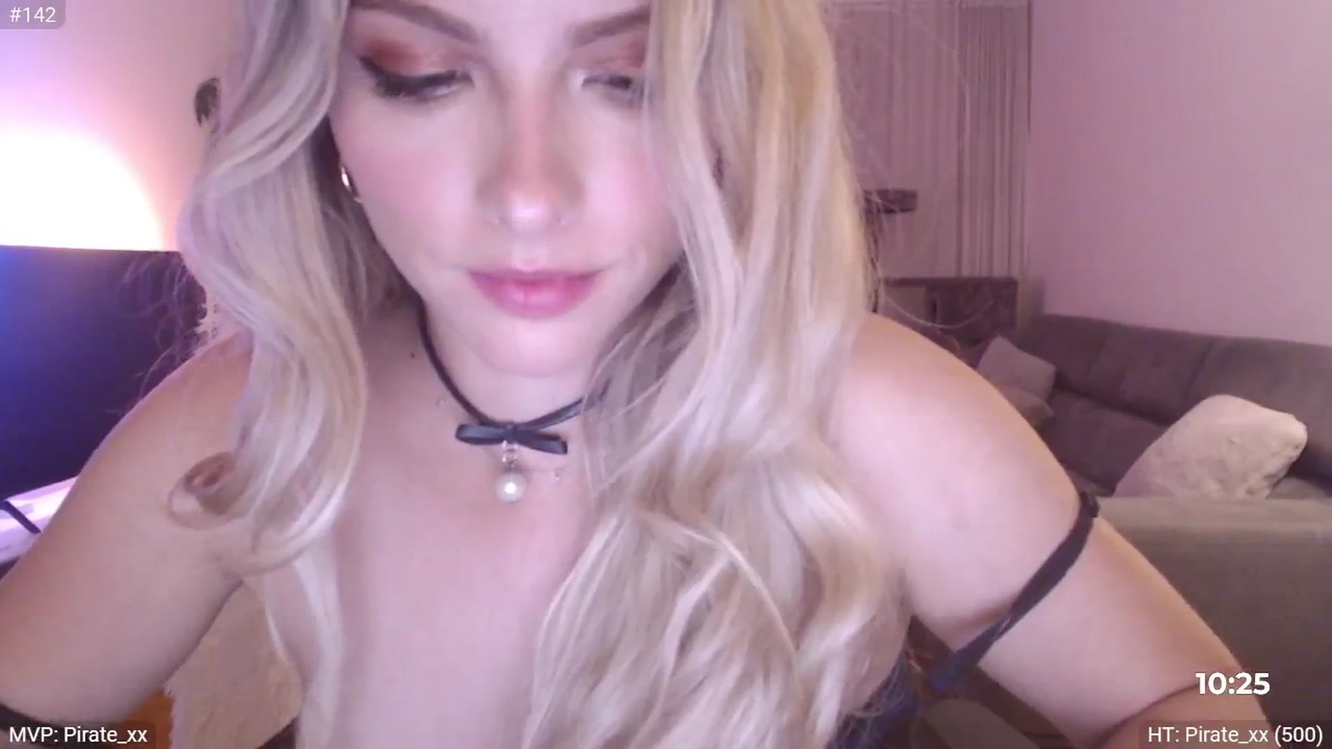 Gallery image thumbnail from StacyDoll's myfreecams stream on, 08/25/2024, 20:12 image 19 of 20