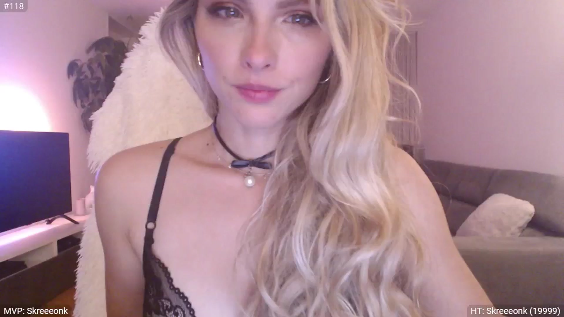 Gallery image thumbnail from StacyDoll's myfreecams stream on, 08/25/2024, 21:28 image 19 of 20