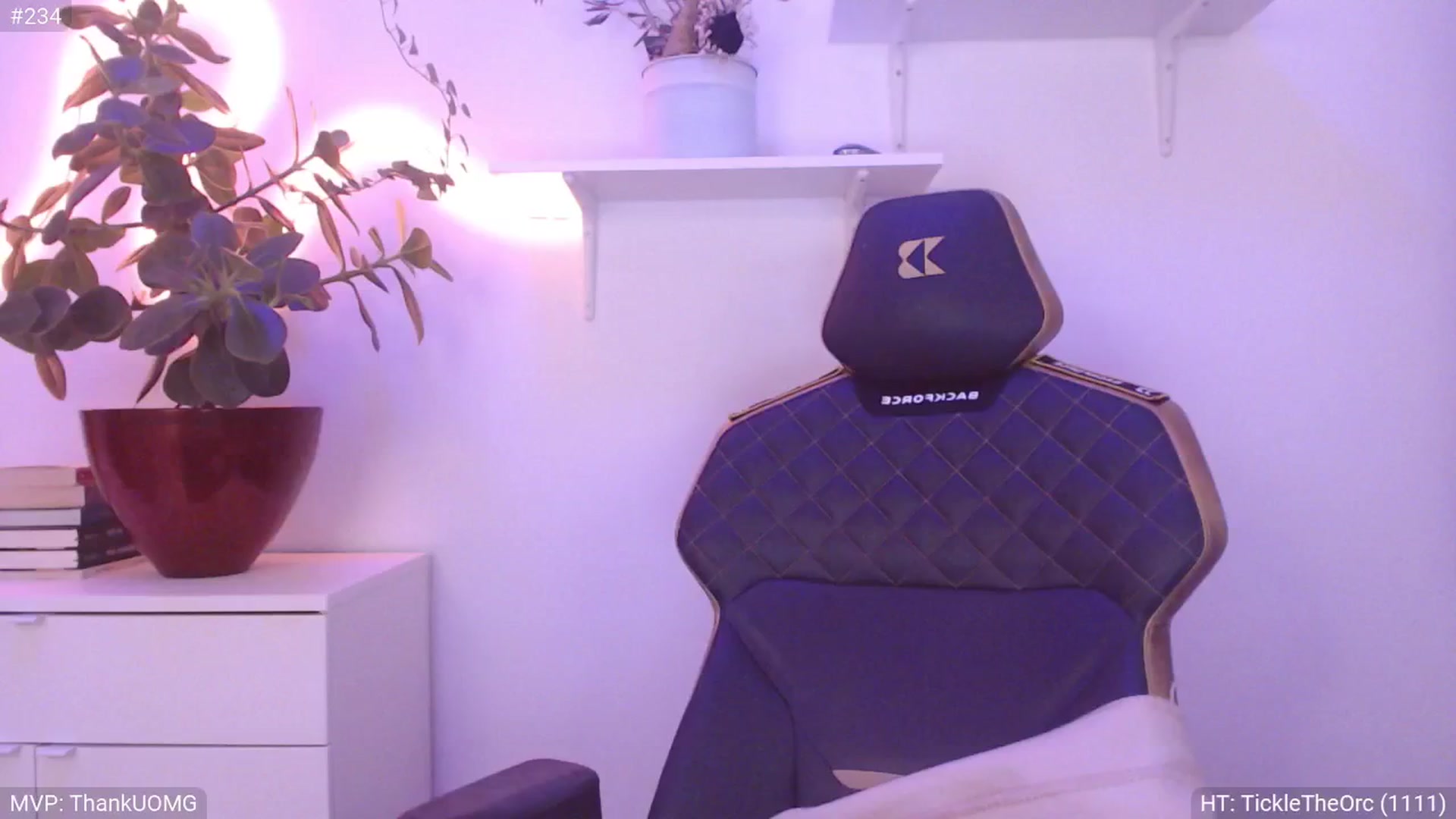 Gallery image thumbnail from StacyDoll's myfreecams stream on, 09/08/2024, 01:08 image 19 of 20