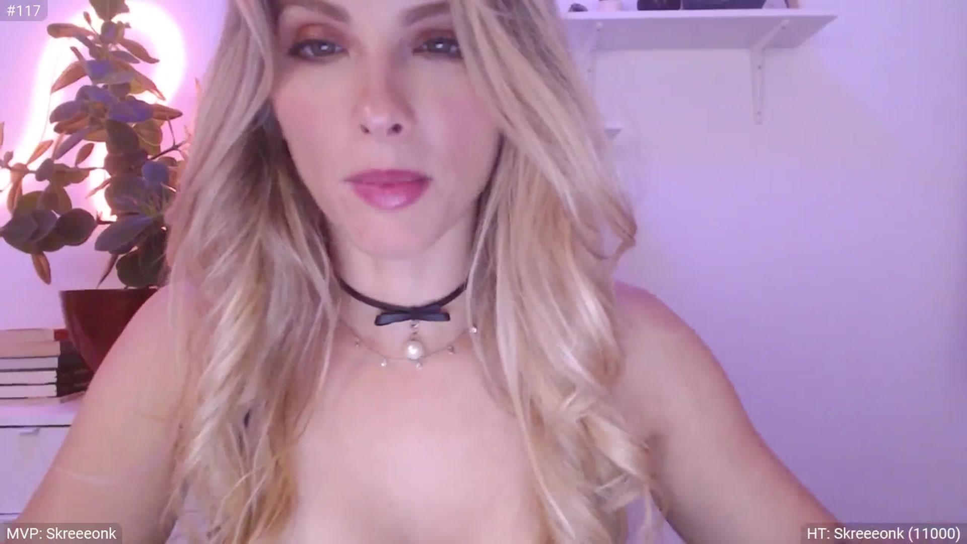 Gallery image thumbnail from StacyDoll's myfreecams stream on, 09/10/2024, 24:57 image 8 of 20
