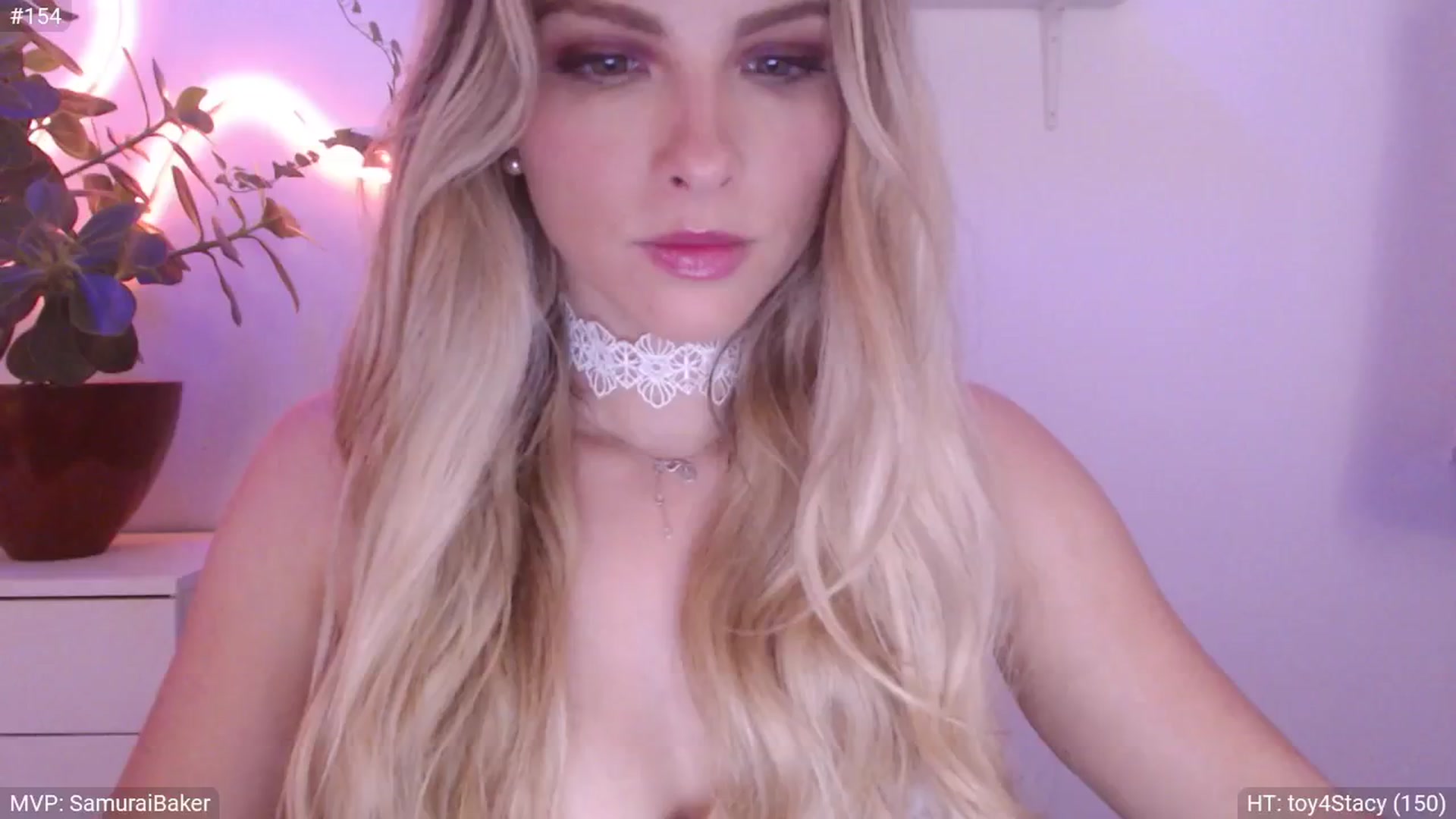 Gallery image thumbnail from StacyDoll's myfreecams stream on, 09/19/2024, 20:19 image 12 of 20