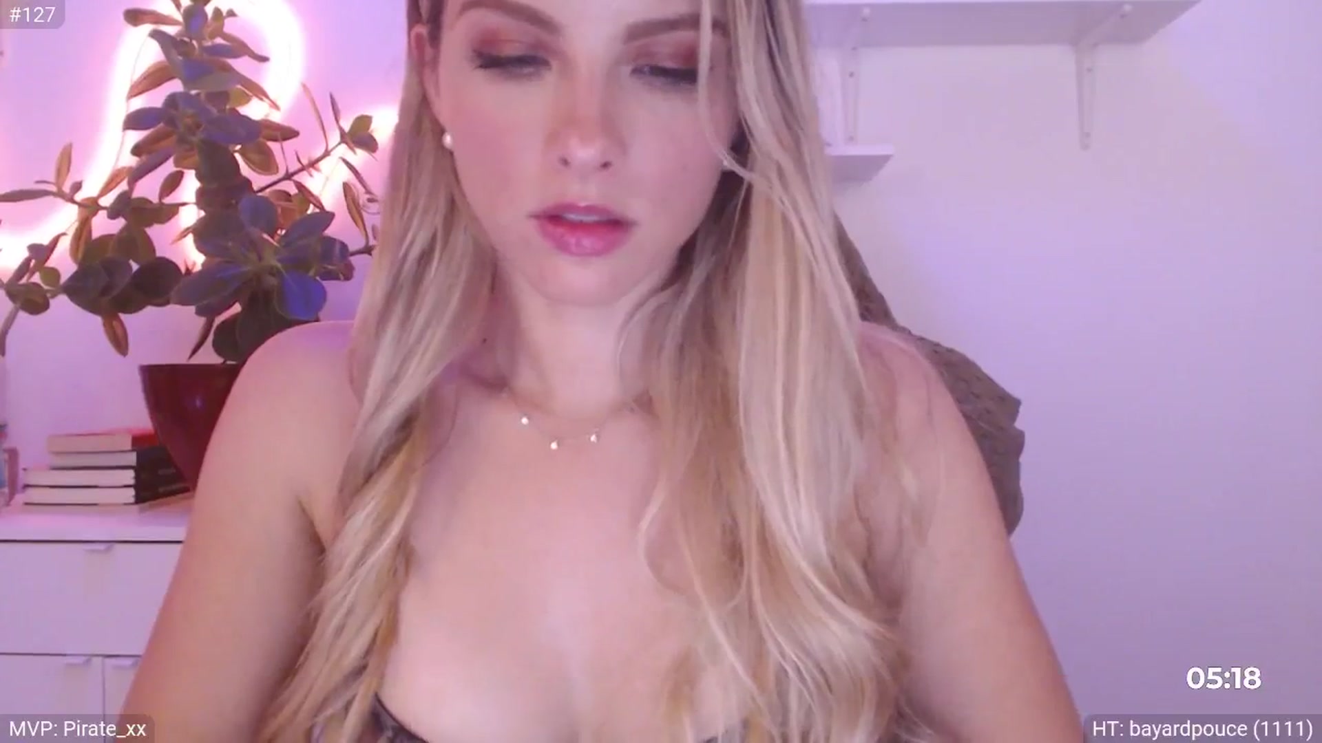 Gallery image thumbnail from StacyDoll's myfreecams stream on, 09/23/2024, 24:20 image 19 of 20