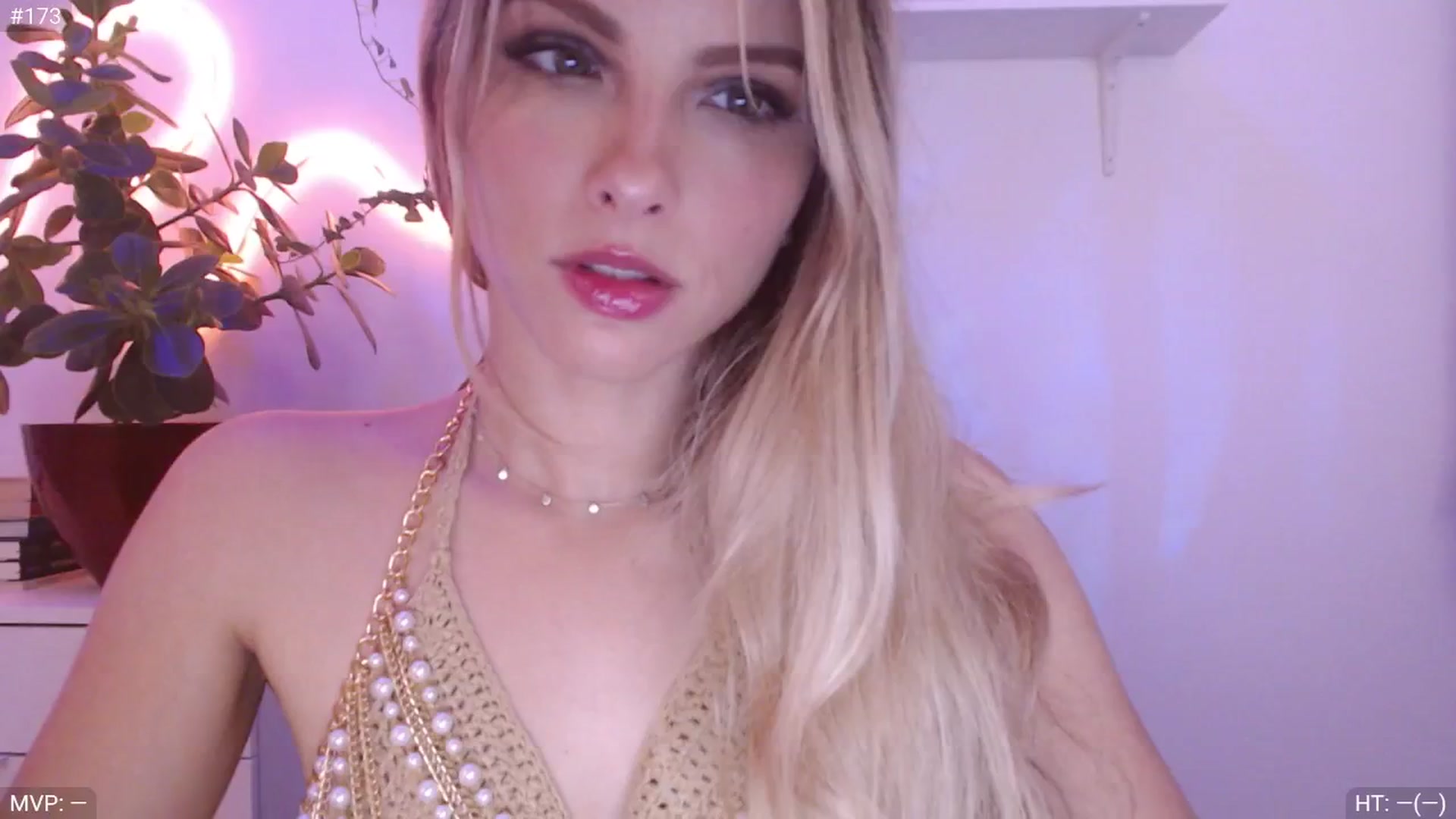 Gallery image thumbnail from StacyDoll's myfreecams stream on, 09/28/2024, 21:32 image 2 of 20