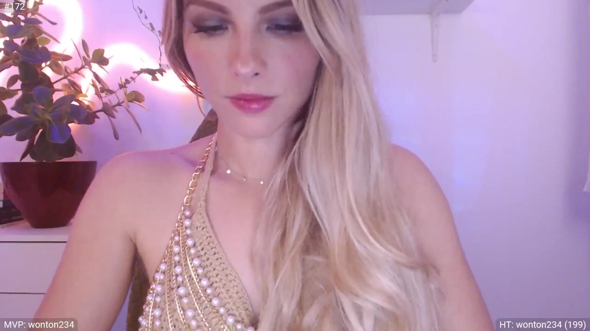 Gallery image thumbnail from StacyDoll's myfreecams stream on, 09/28/2024, 21:32 image 15 of 20
