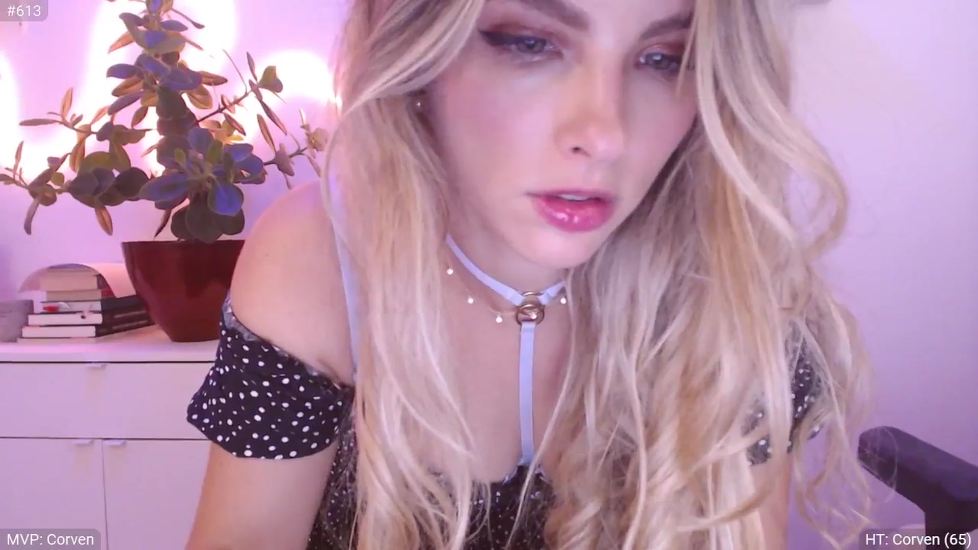 Gallery image thumbnail from StacyDoll's myfreecams stream on, 10/09/2024, 21:59 image 15 of 20