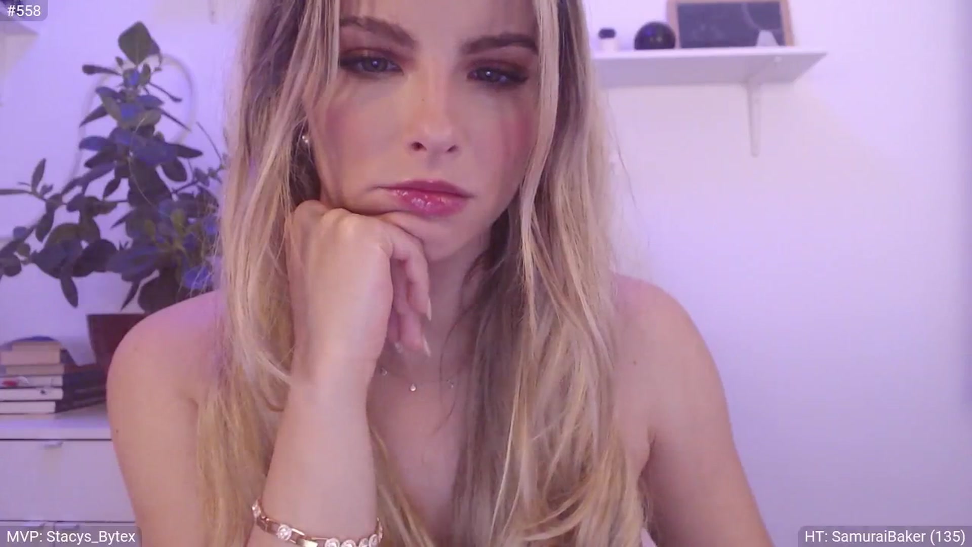 Gallery image thumbnail from StacyDoll's myfreecams stream on, 10/12/2024, 23:52 image 4 of 20